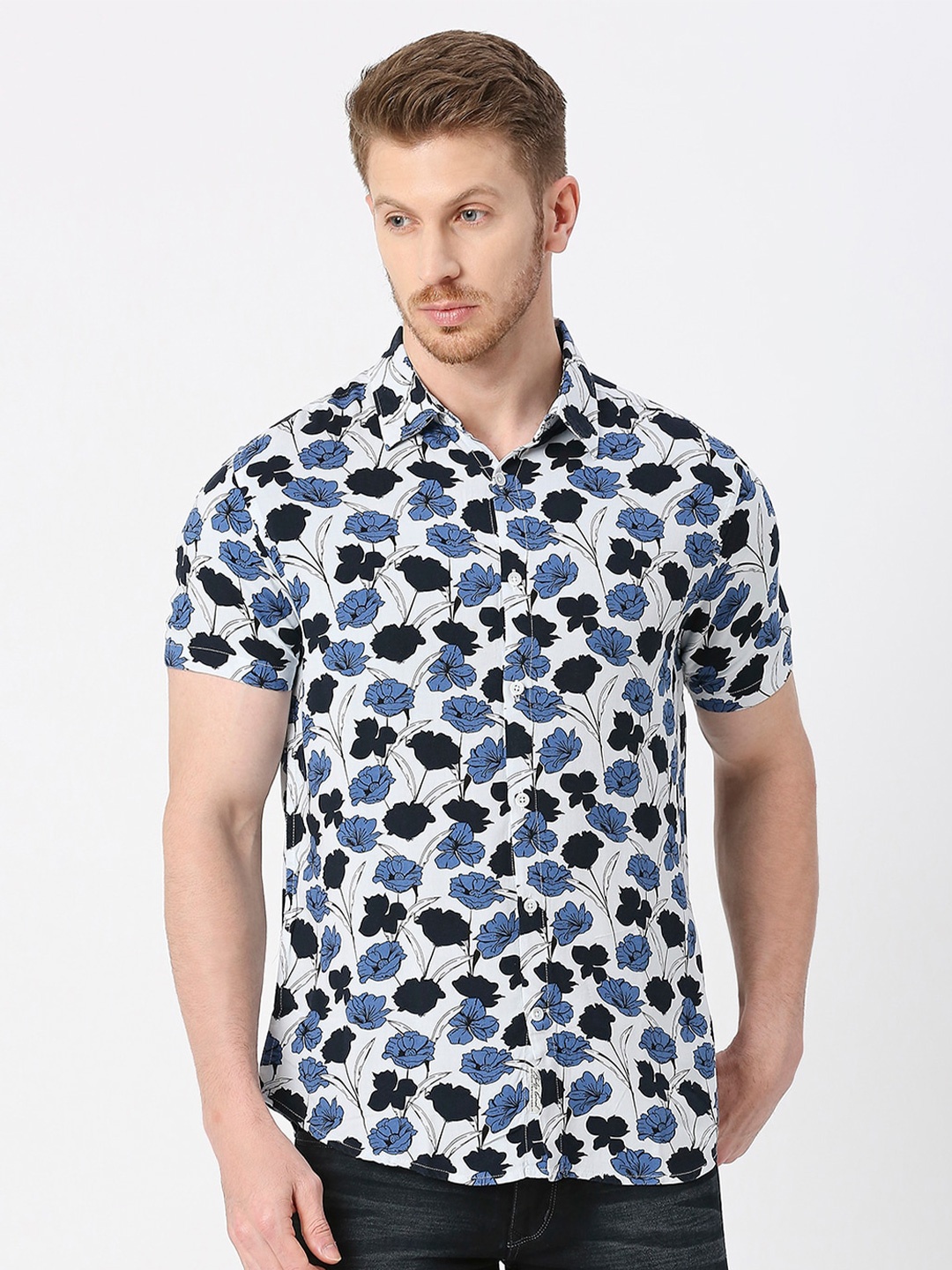 

VALEN CLUB Floral Printed Cotton Twill Modern Slim Fit Opaque Casual Shirt, White