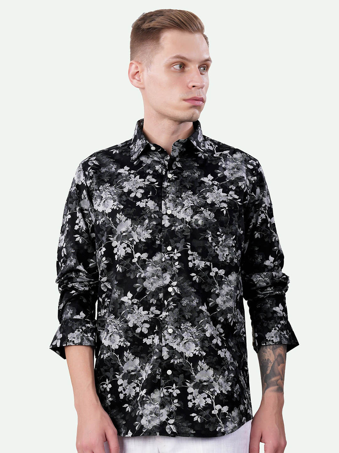 

FRENCH CROWN Standard Floral Printed Spread Collar Cotton Casual Shirt, Black