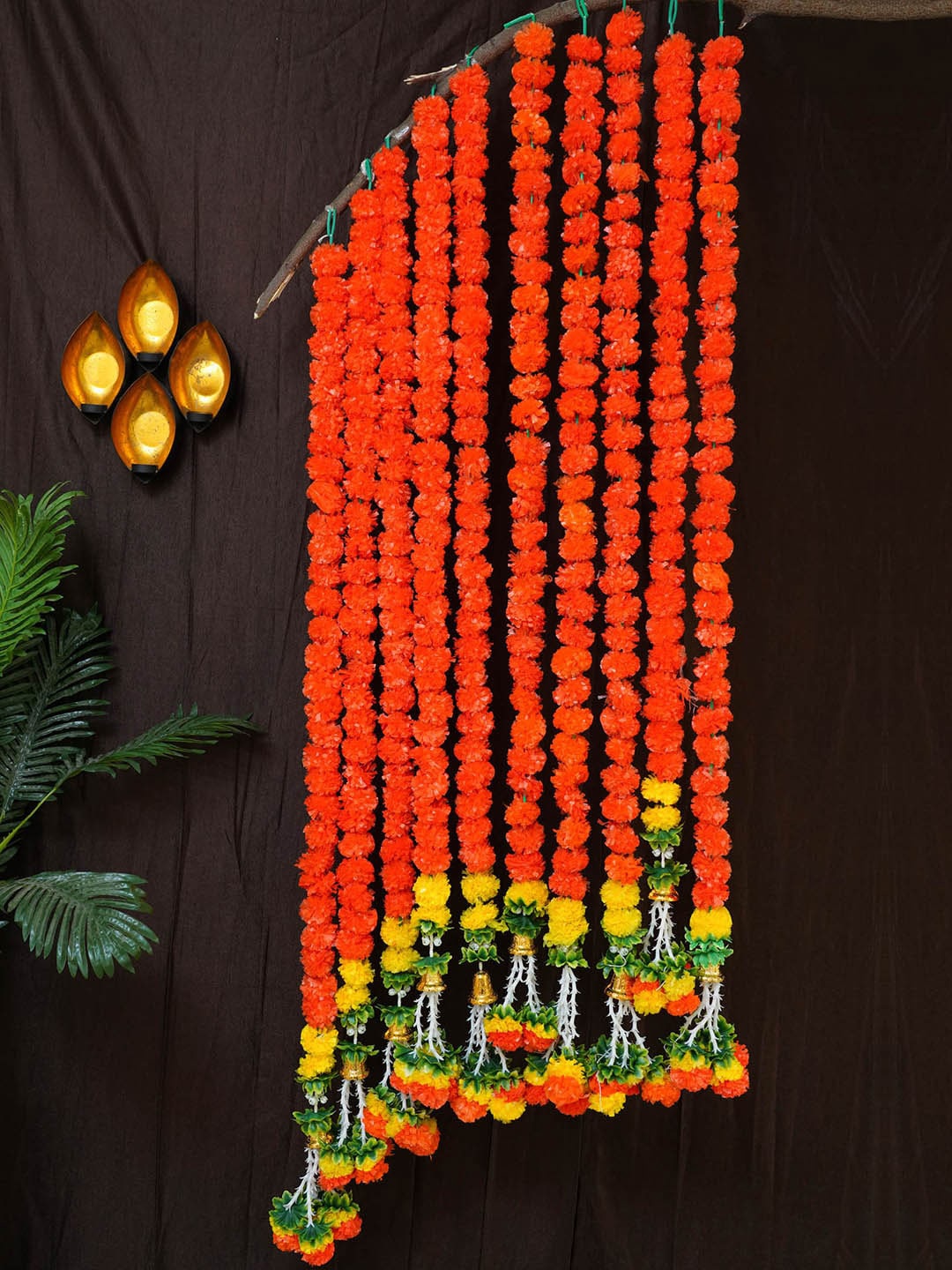 

TIED RIBBONS Orange 10 Pieces Marigold Hanging Garland
