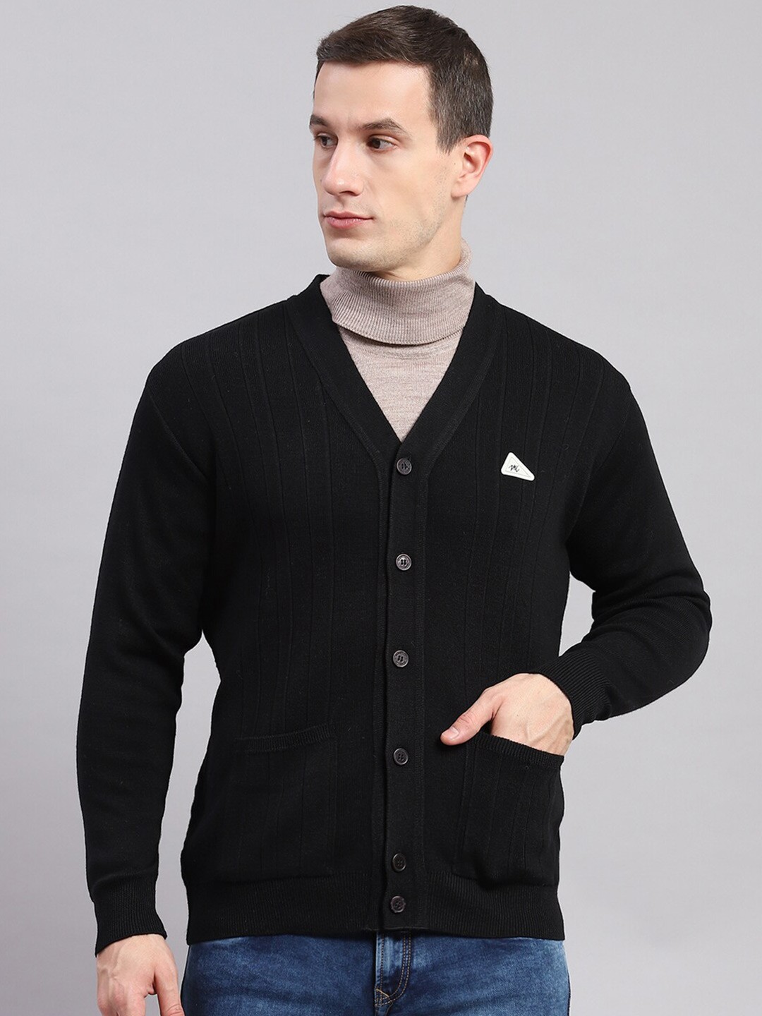 

Monte Carlo V-Neck Long Sleeve Woollen Cardigan Sweaters, Black