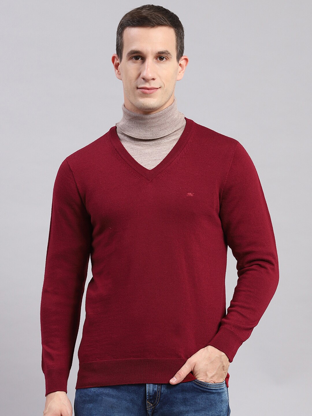 

Monte Carlo Solid V-Neck Woollen Pullover Sweater, Maroon