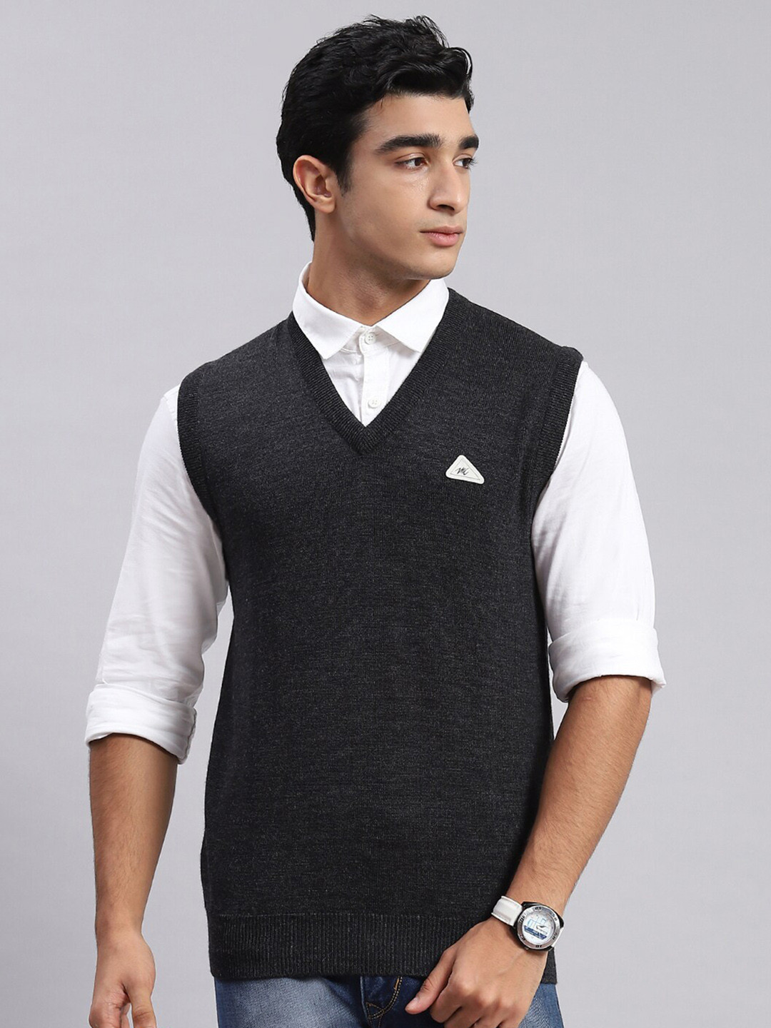 

Monte Carlo V-Neck Sleeveless Pure Wool Sweater, Grey