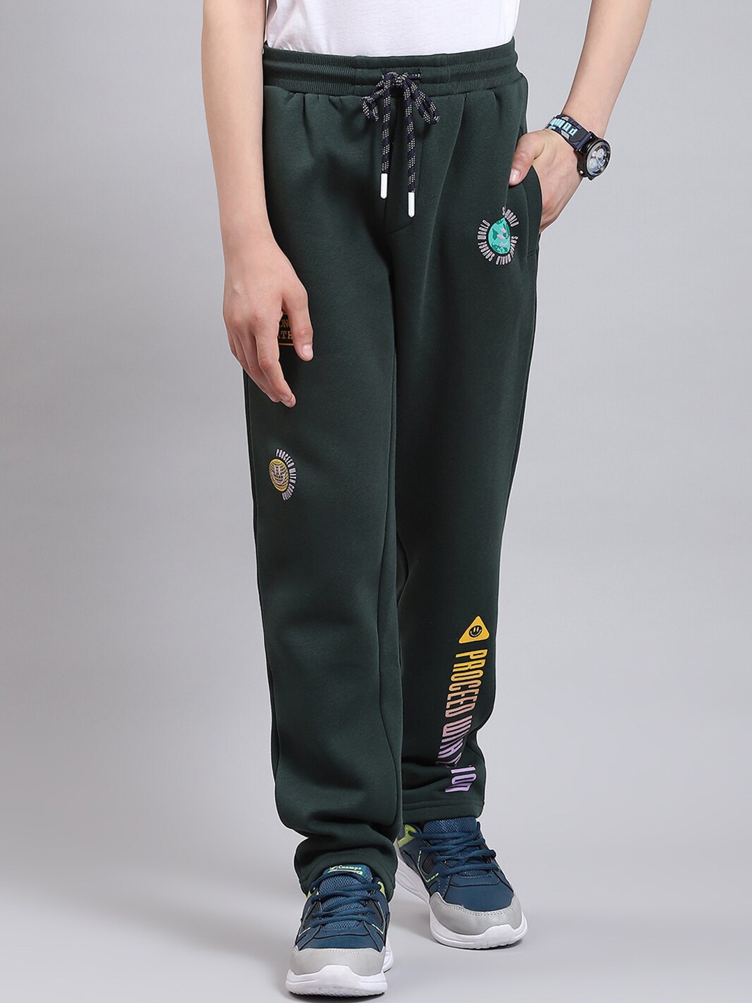 

Monte Carlo Boys Typography Printed Mid-Rise Track Pant, Green
