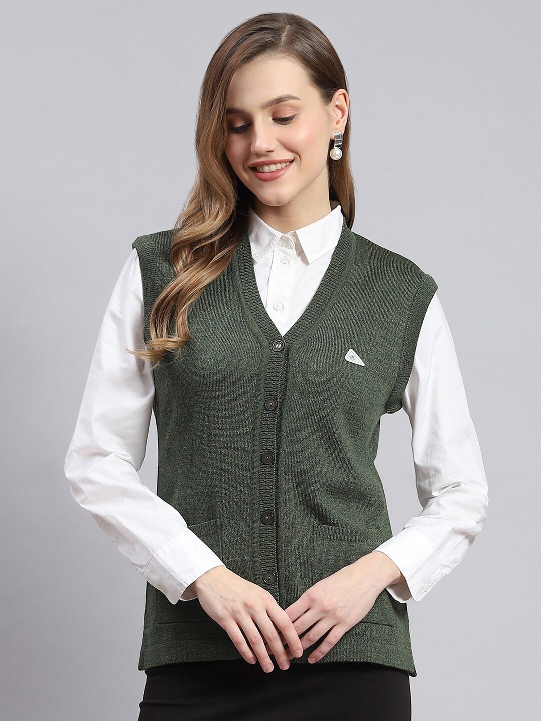 

Monte Carlo V-Neck Sleeveless Pure Wool Cardigan Sweater, Green