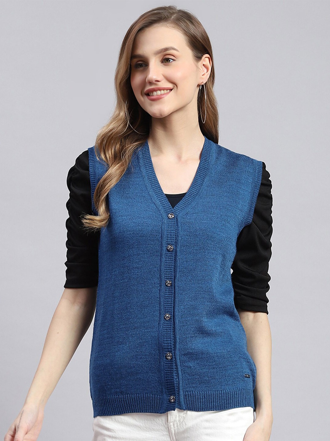 

Monte Carlo V-Neck Cardigan, Blue
