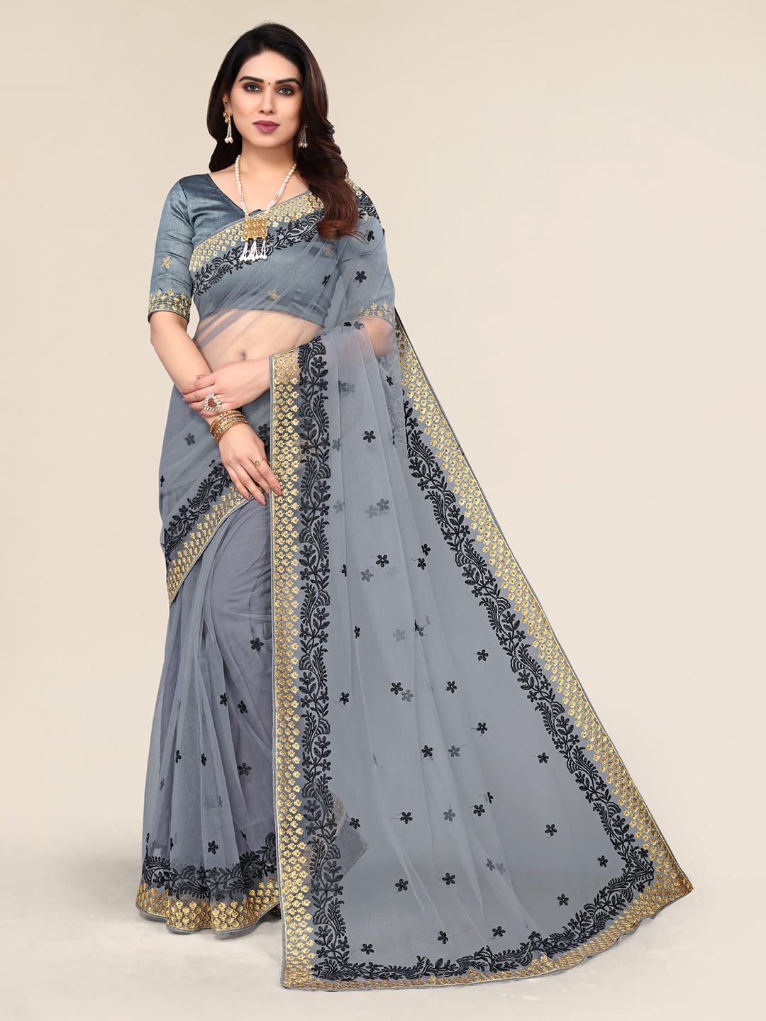 

ALAGINI Floral Embroidered Net Saree, Grey