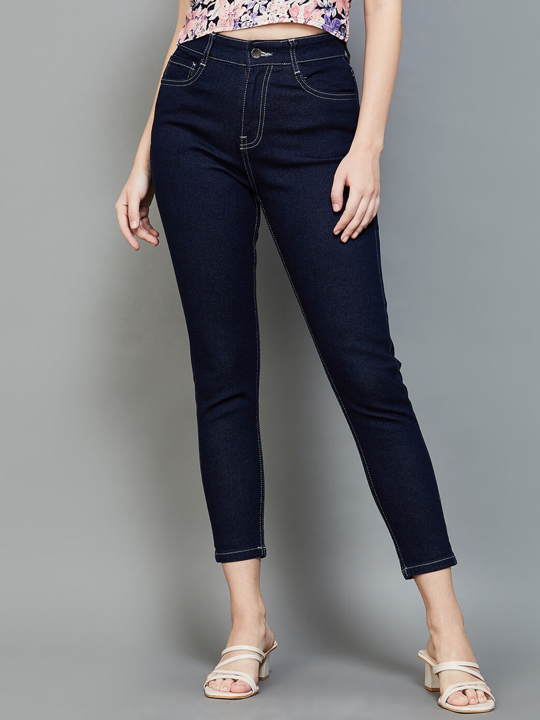 

Ginger by Lifestyle Women Relaxed Fit Clean Look Stretchable Jeans, Blue
