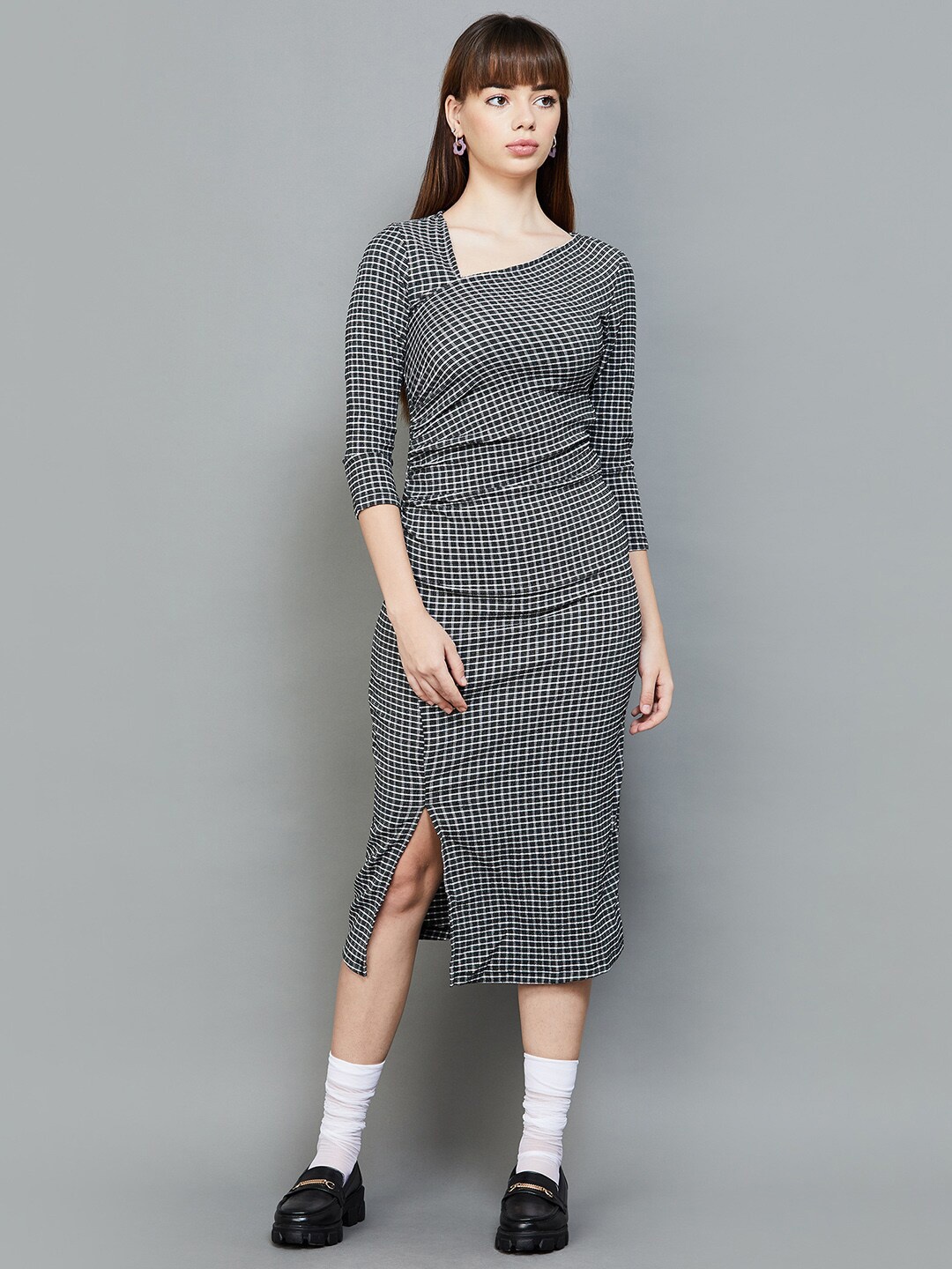 

Ginger by Lifestyle Checked Sheath Midi Dress, Black