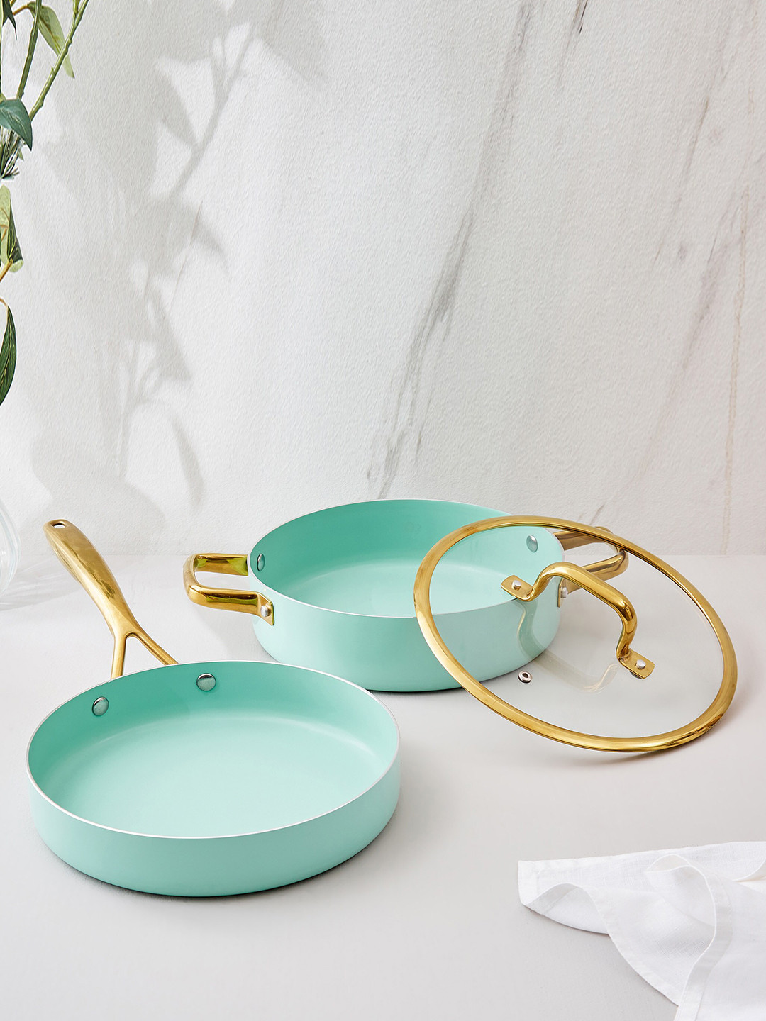 

Home Centre Gravis Faber Green 3 Pcs Aluminium Cookware Set