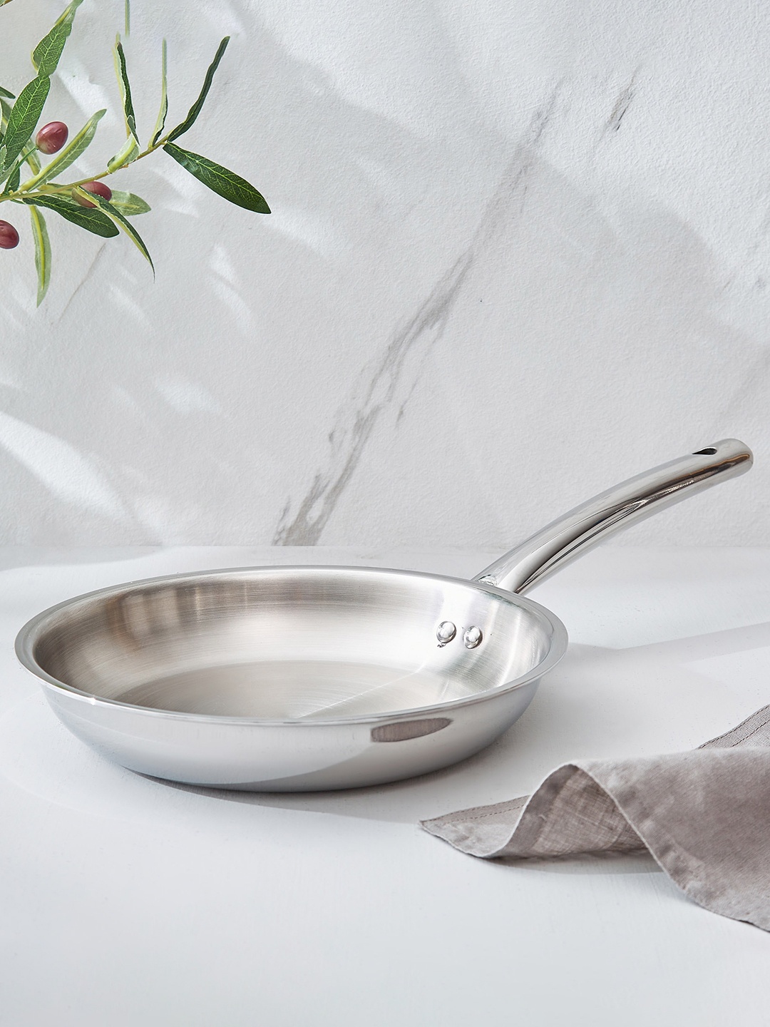 

Home Centre Valeria Carin Stainless Steel Frying Pan, Silver