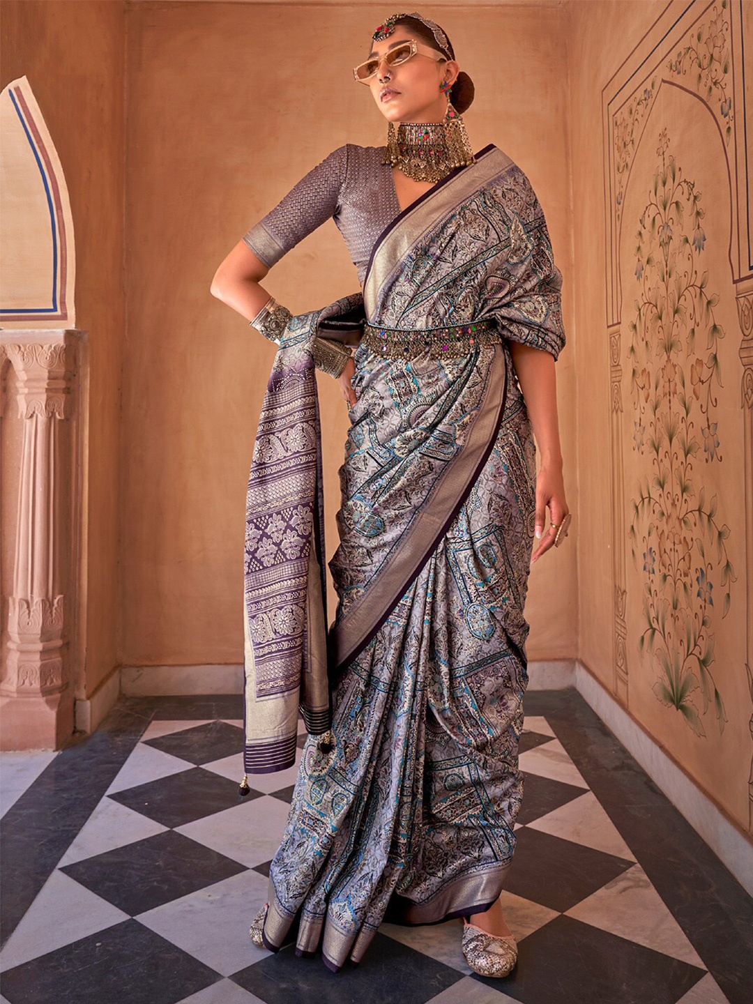 

Saree mall Ethnic Motifs Printed Zari Sarees, Lavender