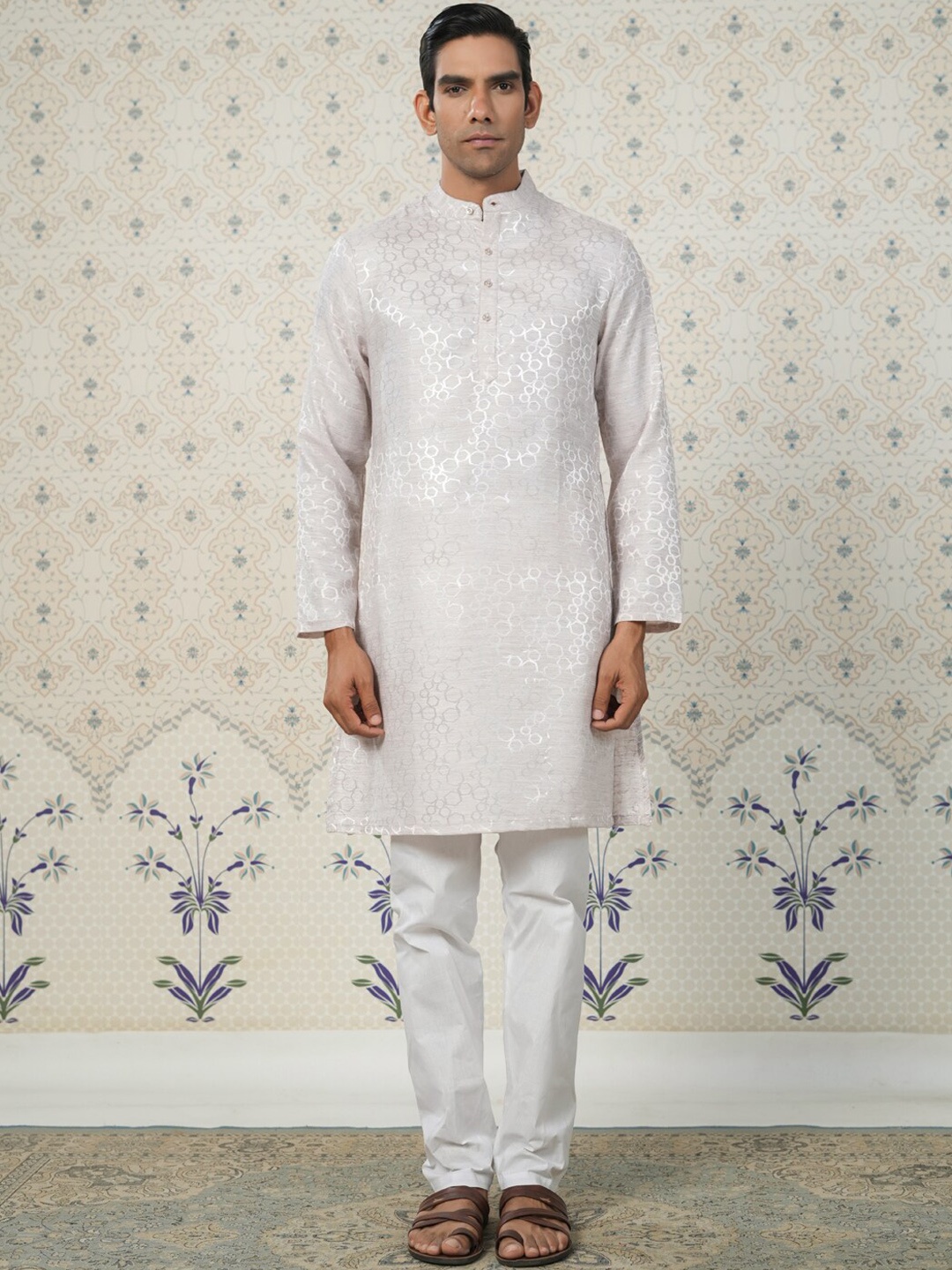

Ode by House of Pataudi Woven Design Mandarin Collar Straight Kurta, Brown