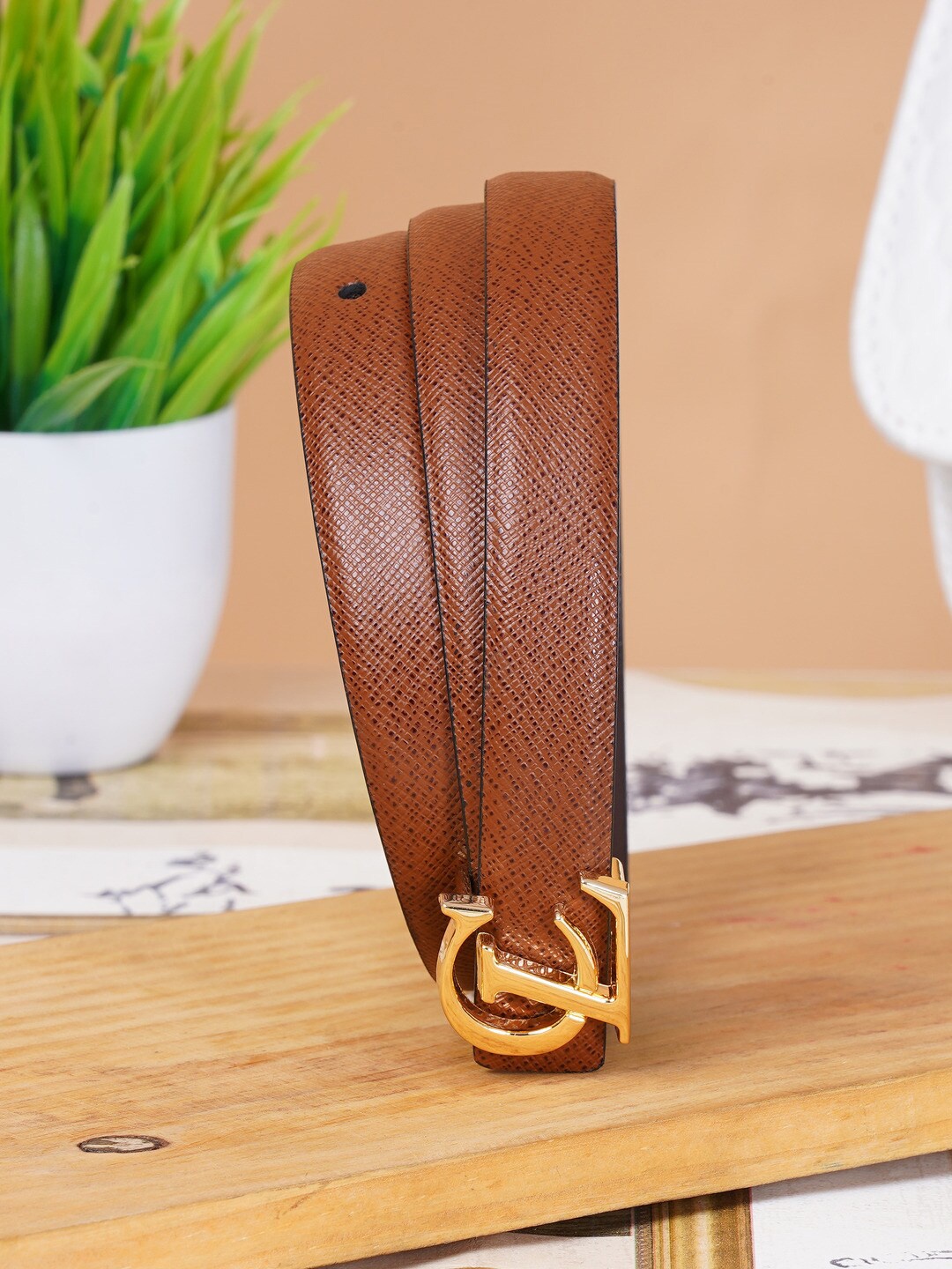 

Carlton London Women Textured Leather Belt, Tan