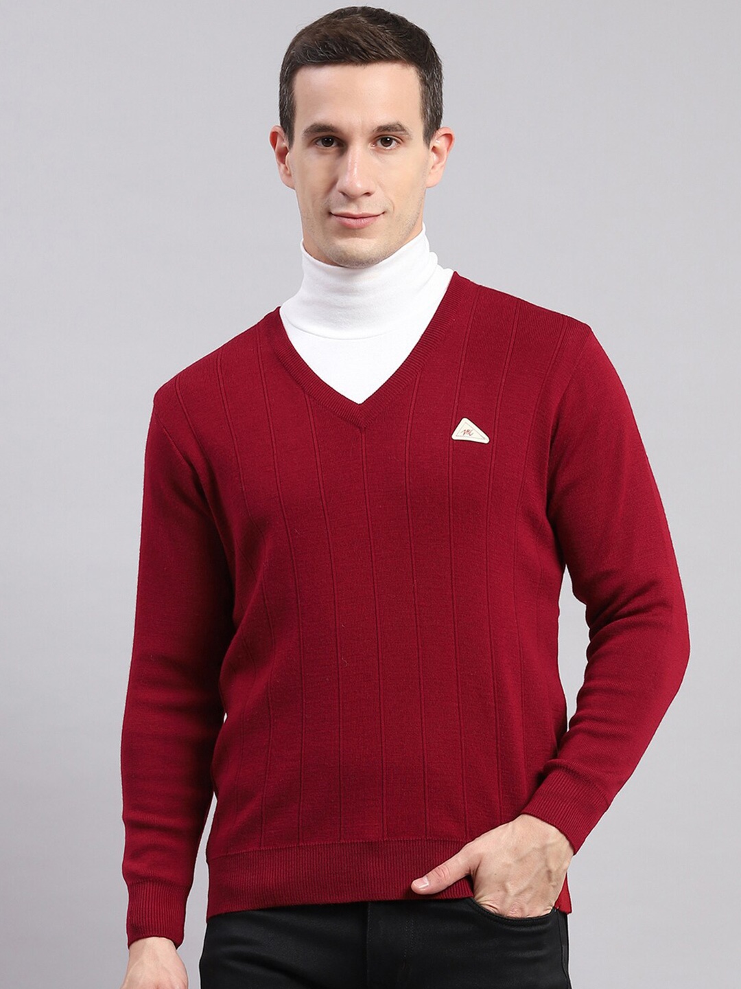 

Monte Carlo V-Neck Ribbed Woollen Pullover Sweater, Maroon