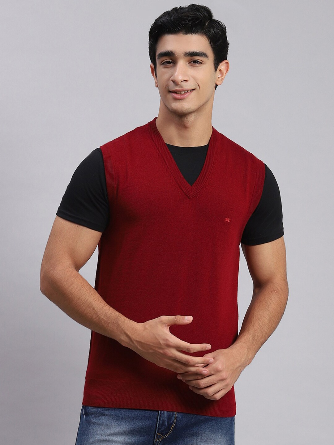 

Monte Carlo V-Neck Sleeveless Pure Wool Sweater Vest, Maroon
