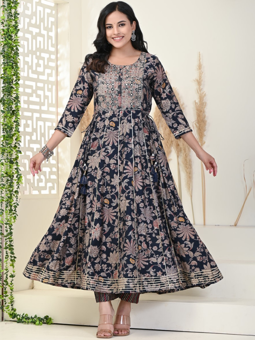

Swasti Floral Printed Gotta Patti Anarkali Pure Cotton Kurta with Trousers, Blue