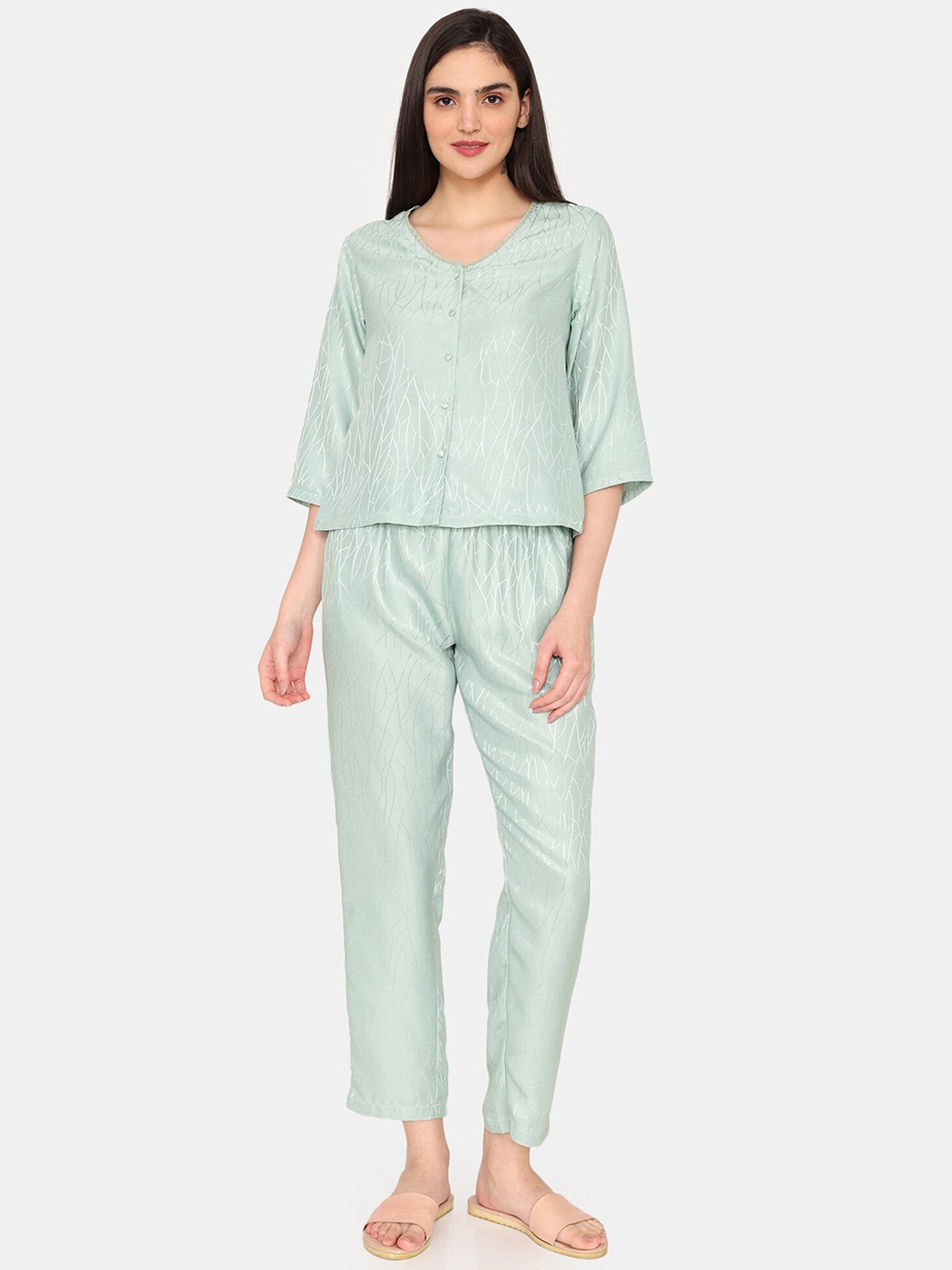 

Zivame Abstract Printed V-Neck Night suit, Green