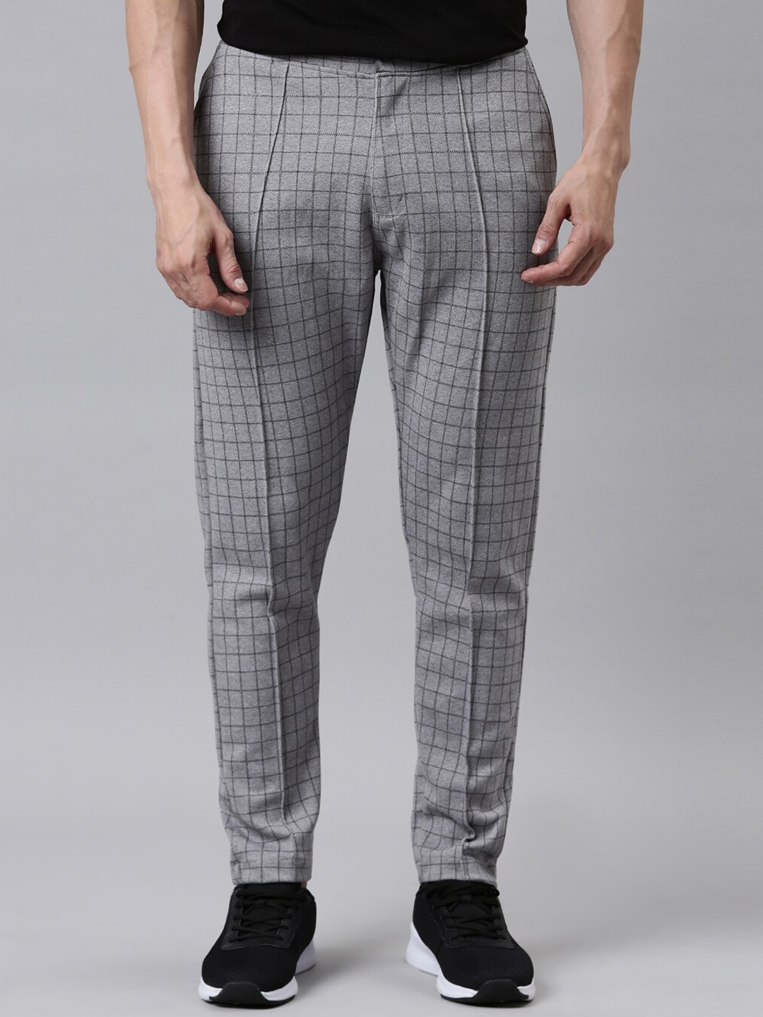 

Proline Men Checked Mid-Rise Cotton Regular Trousers, Grey