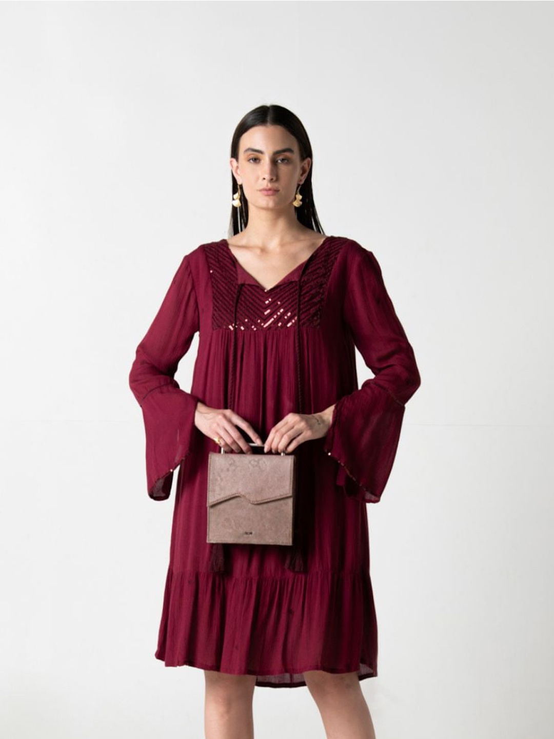 

Zolo Label V Neck Bell Sleeve A Line Dress, Maroon