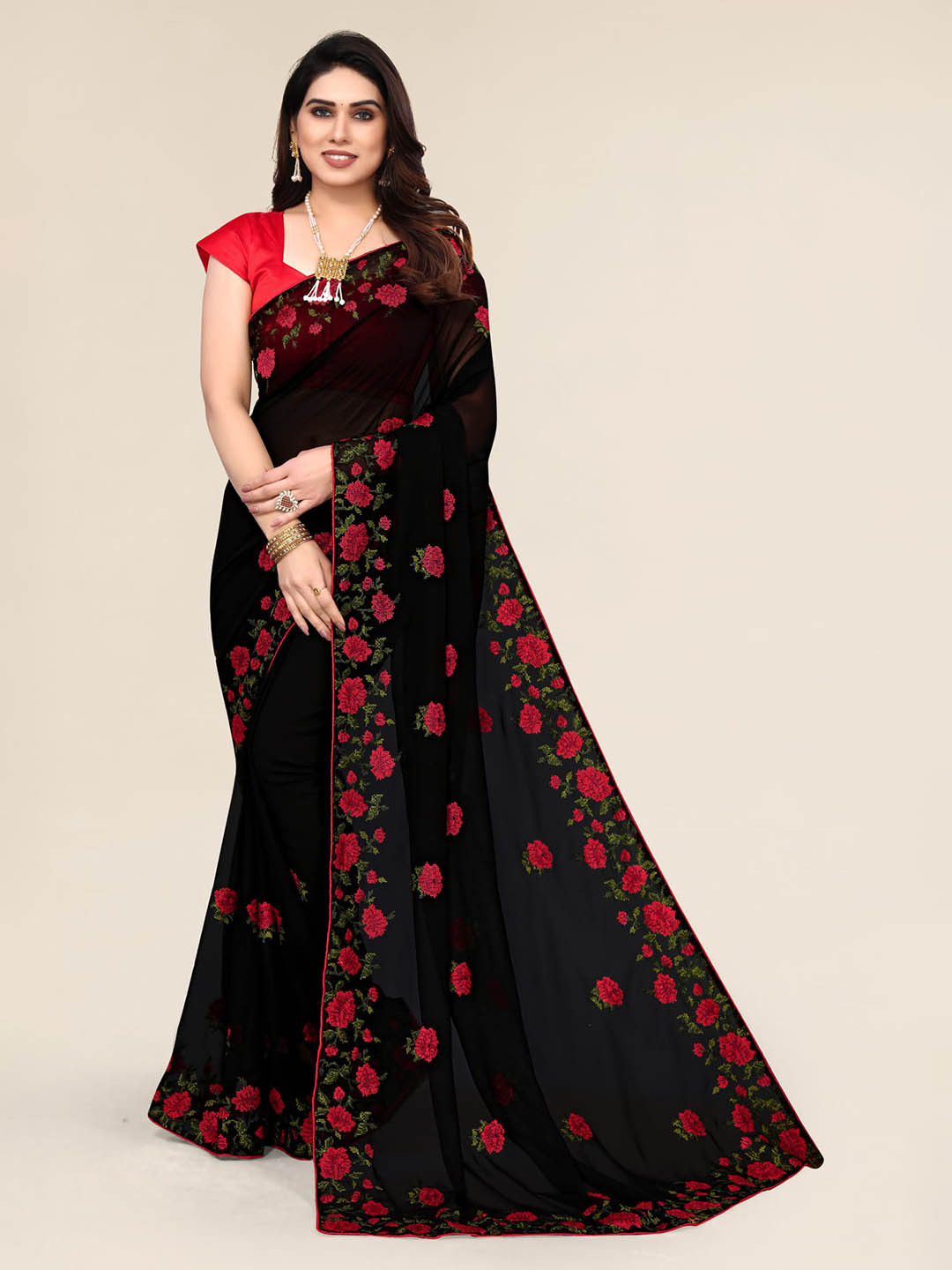 

ALAGINI Floral Embroidered Jamdani Saree, Black