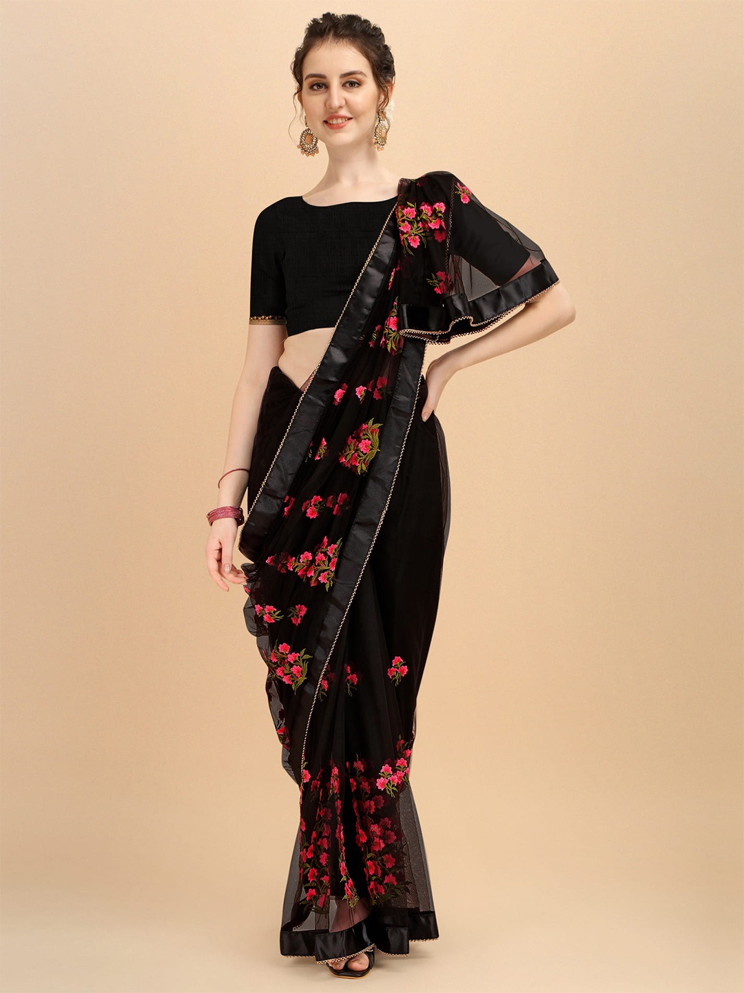 

ALAGINI Floral Embroidered Net Mangalagiri Saree, Black