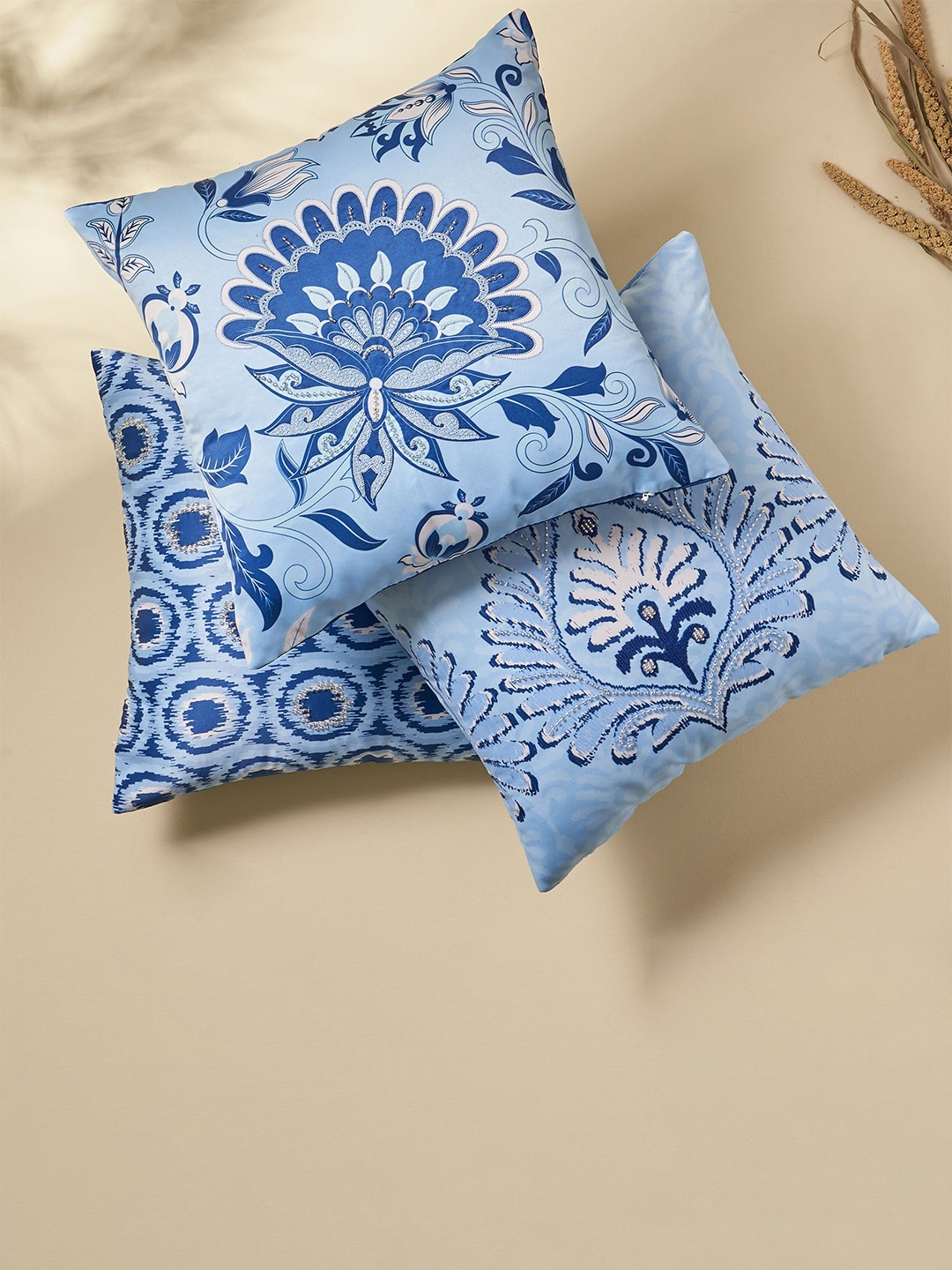 

Home Centre Lucent Grove Blue & White Floral Square Cushion Cover