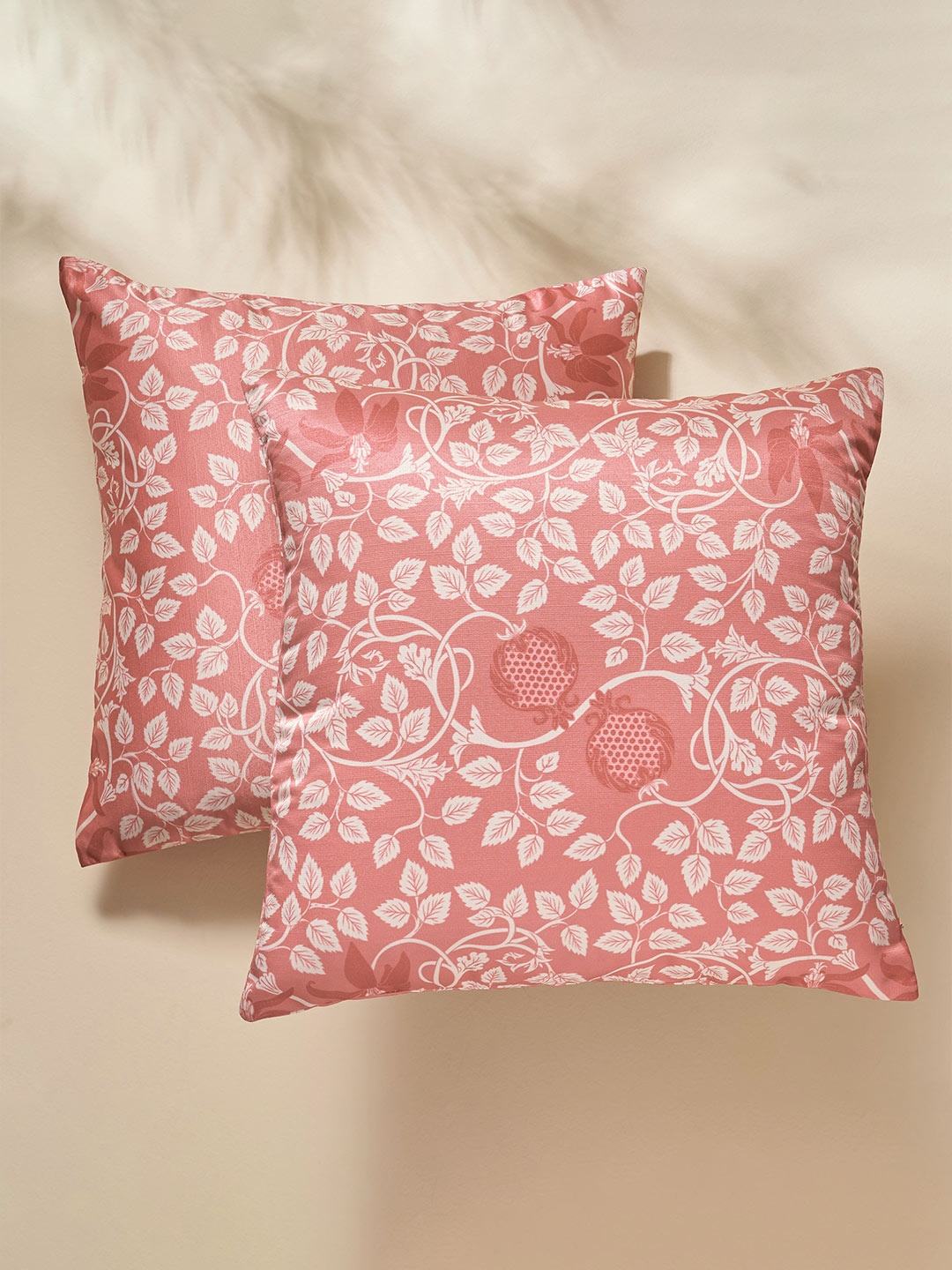 

Home Centre Feslix Artlover Red & White 2 Pieces Floral Square Cushion Covers