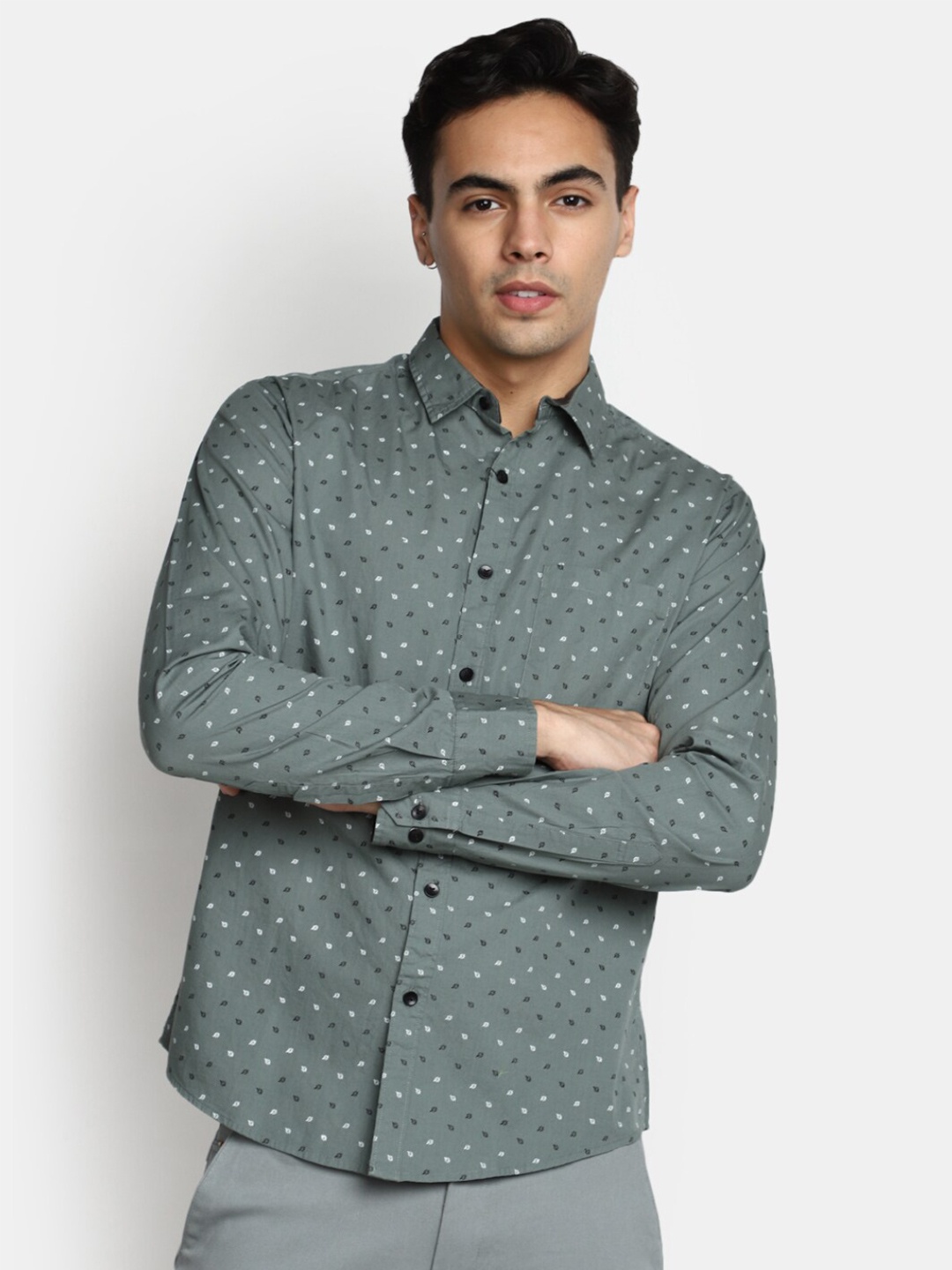 

V-Mart Slim Fit Micro Ditsy Printed Cotton Casual Shirt, Green