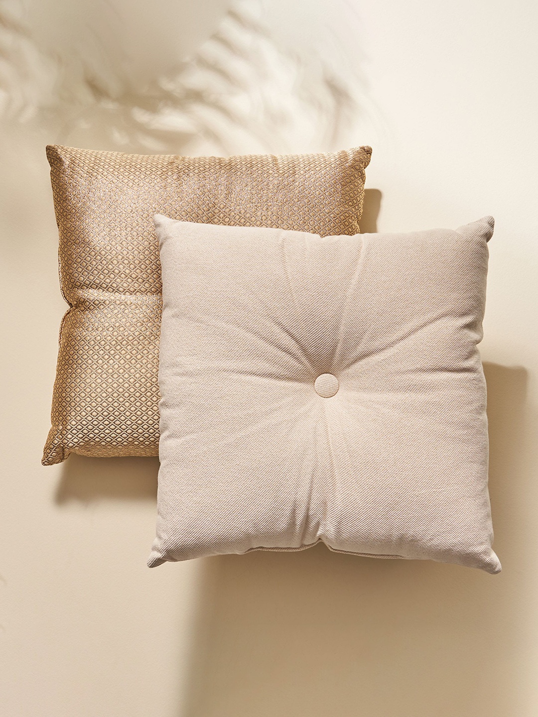 

Home Centre Brown 2 Pieces Printed Pre Filled Cushions, Gold