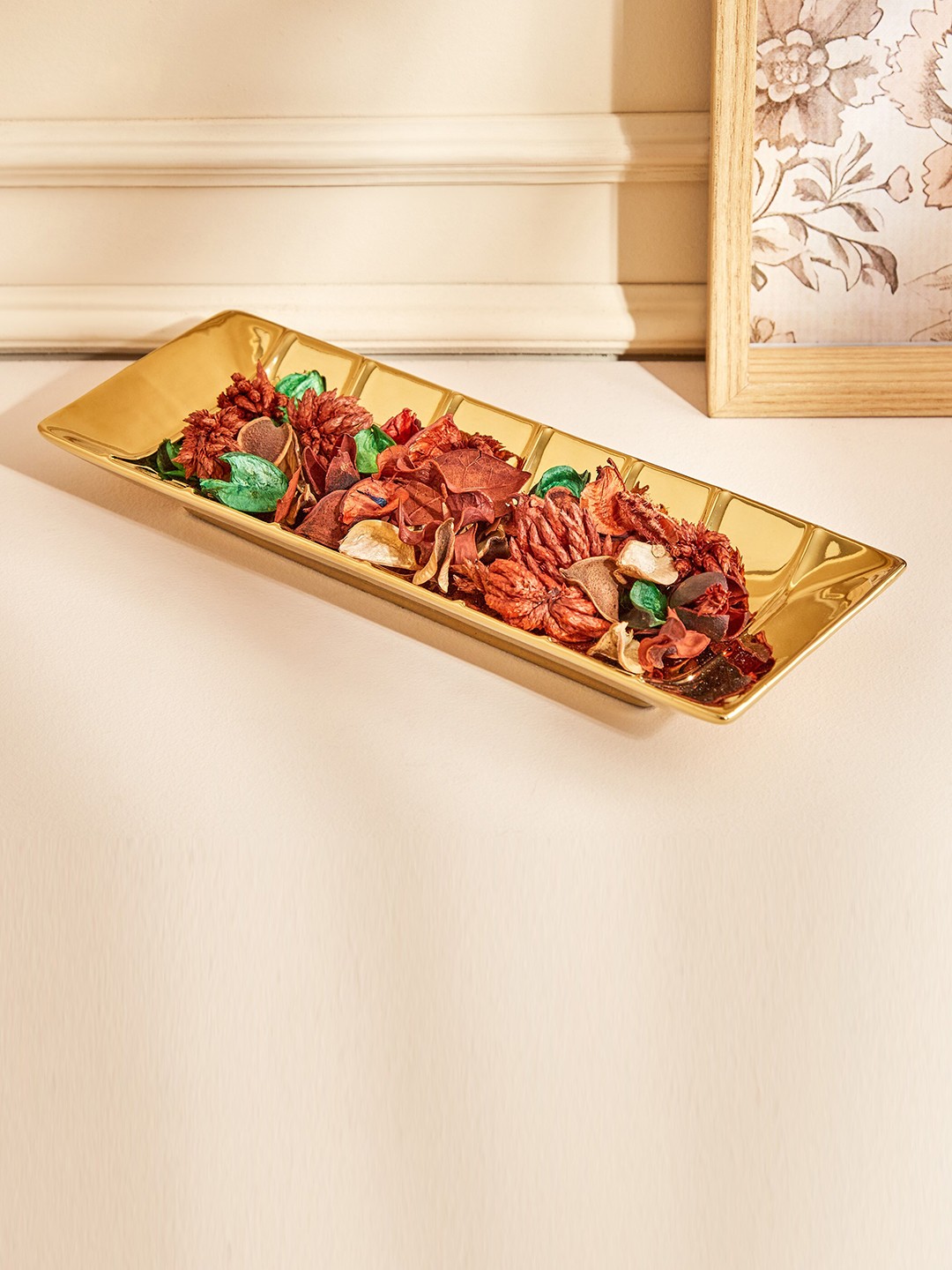 

Home Centre Stellar Celestial Golden Textured Decorative Platter, Gold