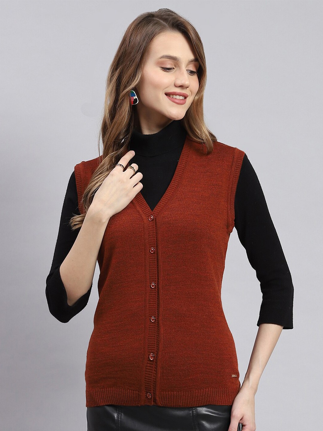 

Monte Carlo Women V-Neck Cardigan, Rust