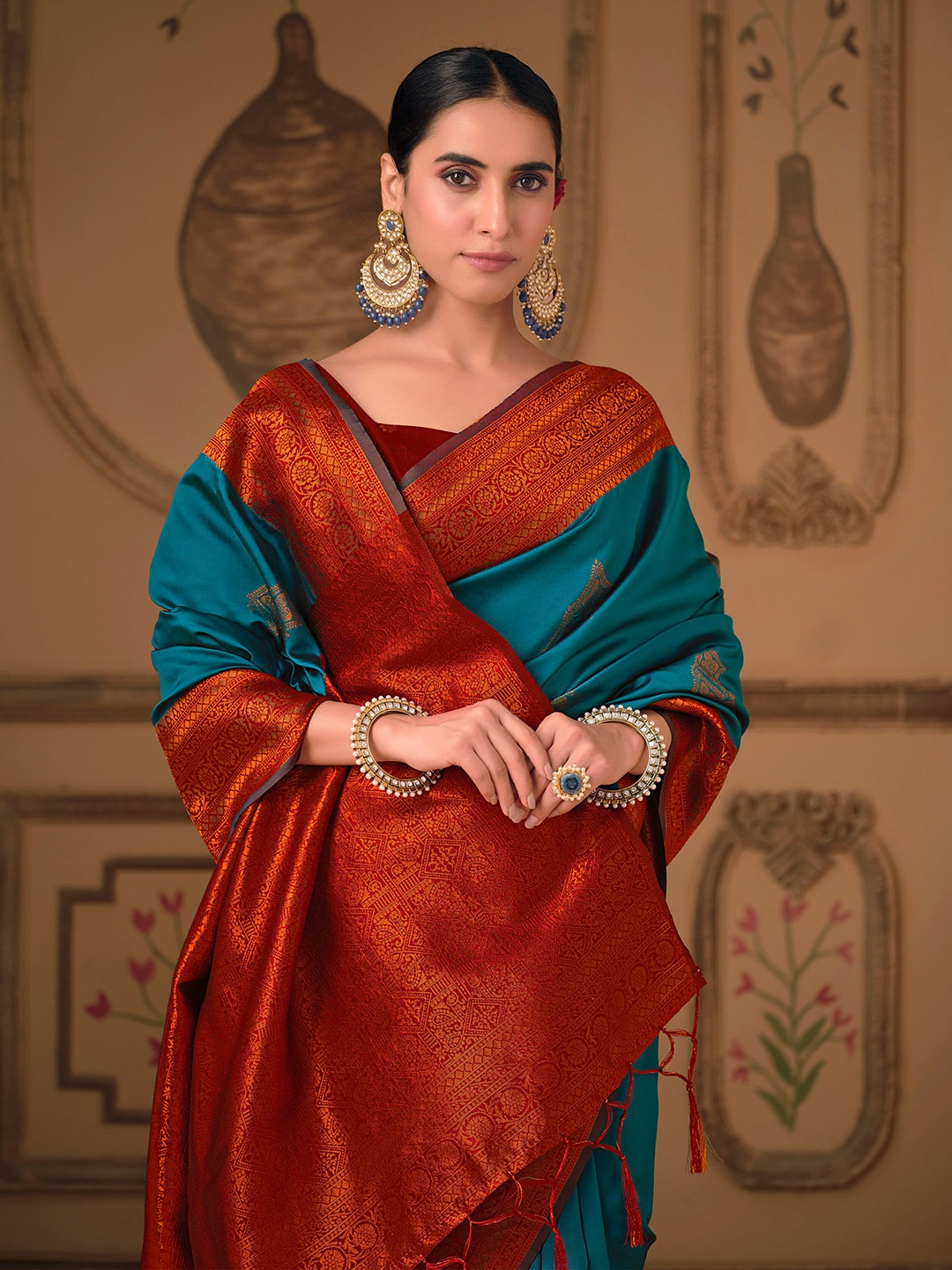 Sangria Ethnic Motifs Woven Design Zari Saree, Blue