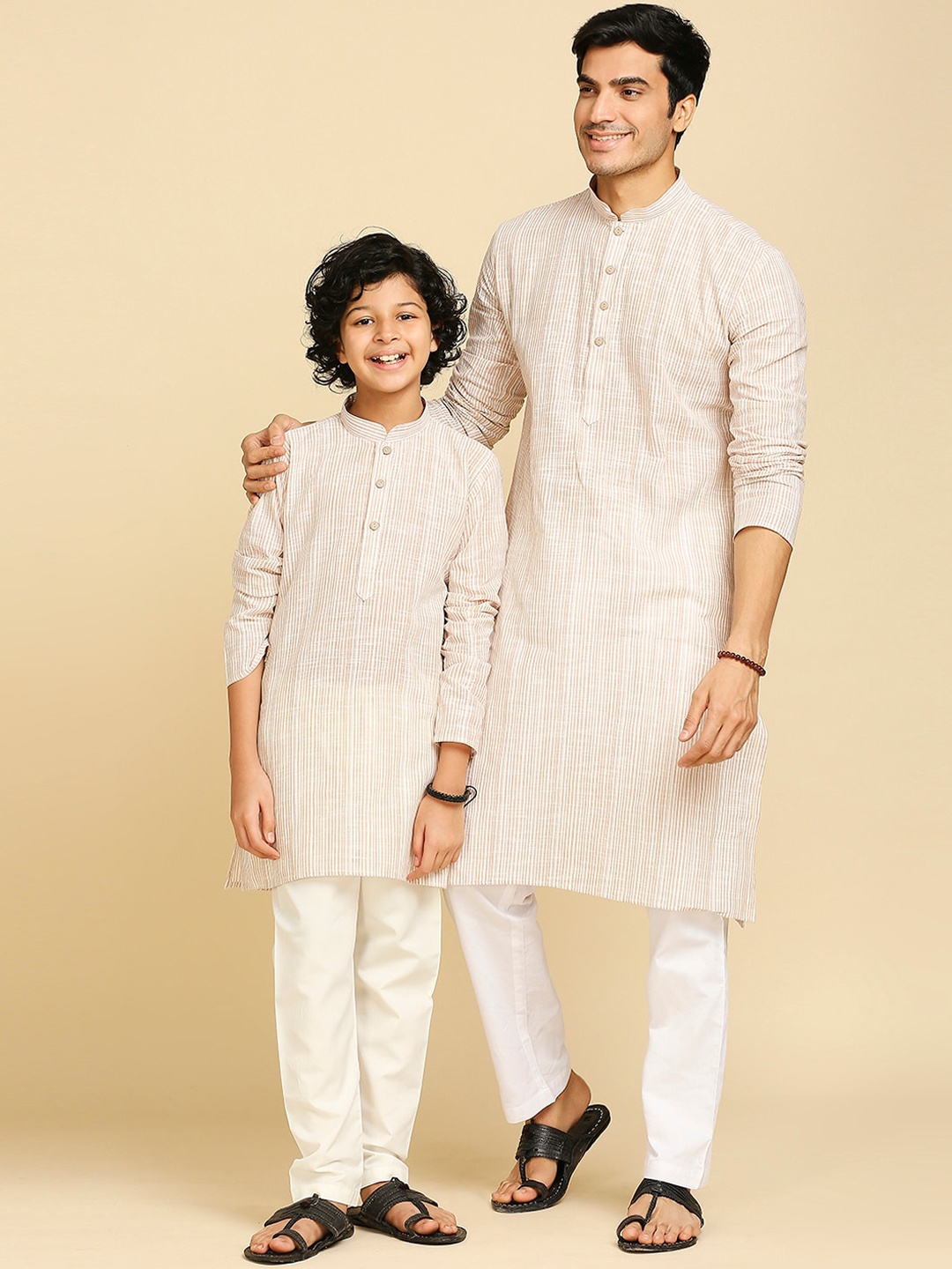 RAJUBHAI HARGOVINDAS Boys Striped Mandarin Collar Pure Cotton Kurta, Brown
