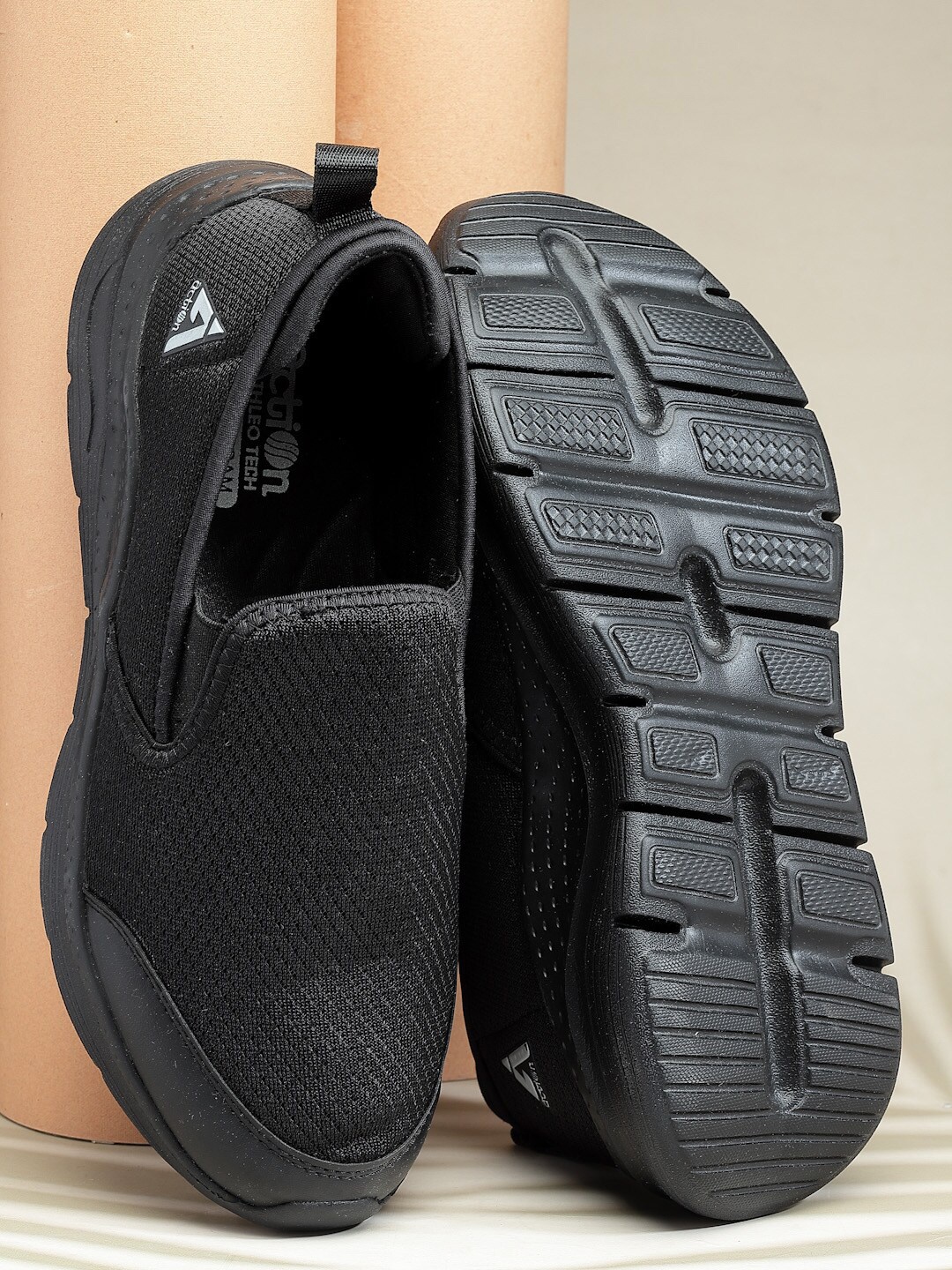 

Action Men Walker-111 Textured Slip-On Walking Shoes, Black