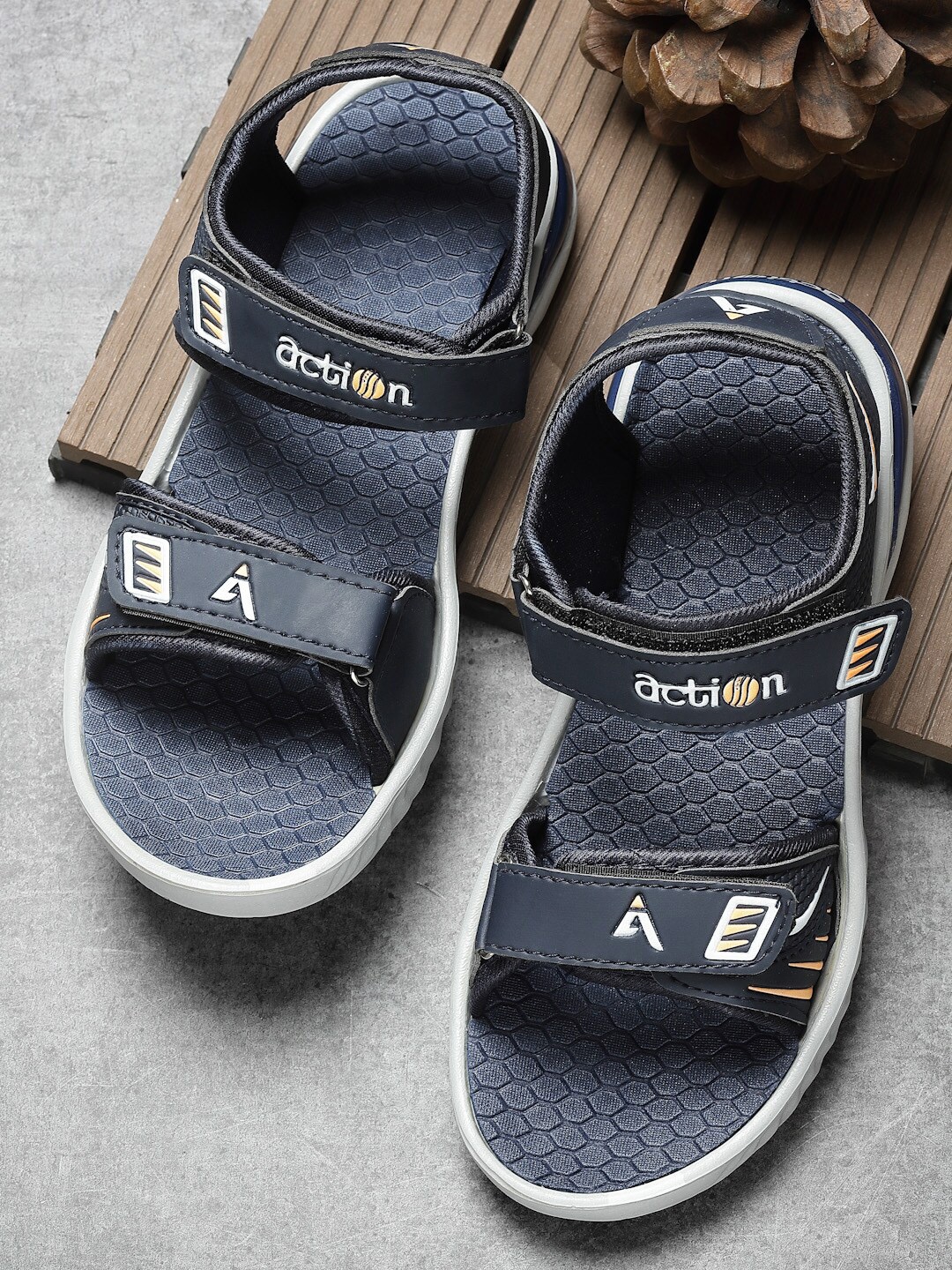 Action Men Textured Sports Sandals, Navy blue
