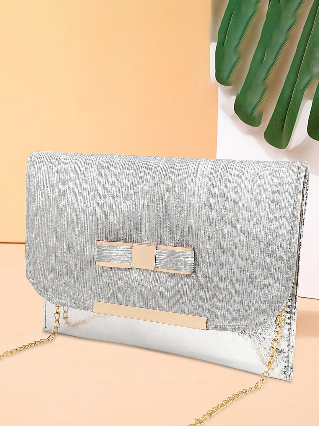 

DN Creation Structured Sling Bag, Silver