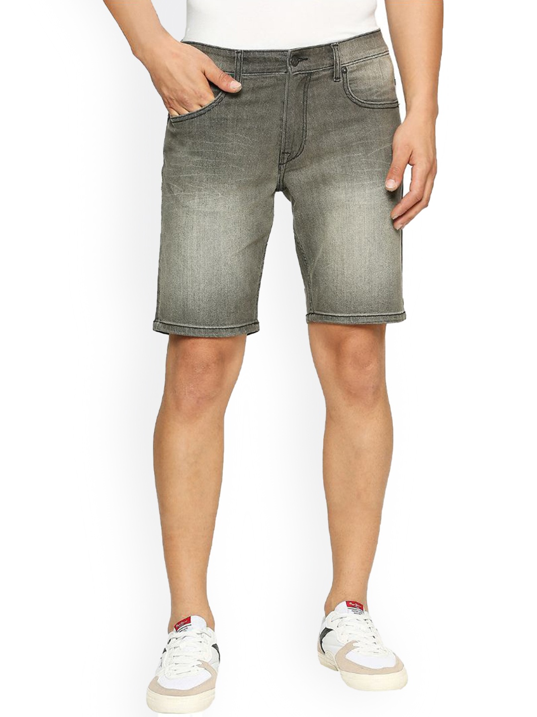 

Pepe Jeans Men Washed Denim Shorts, Grey