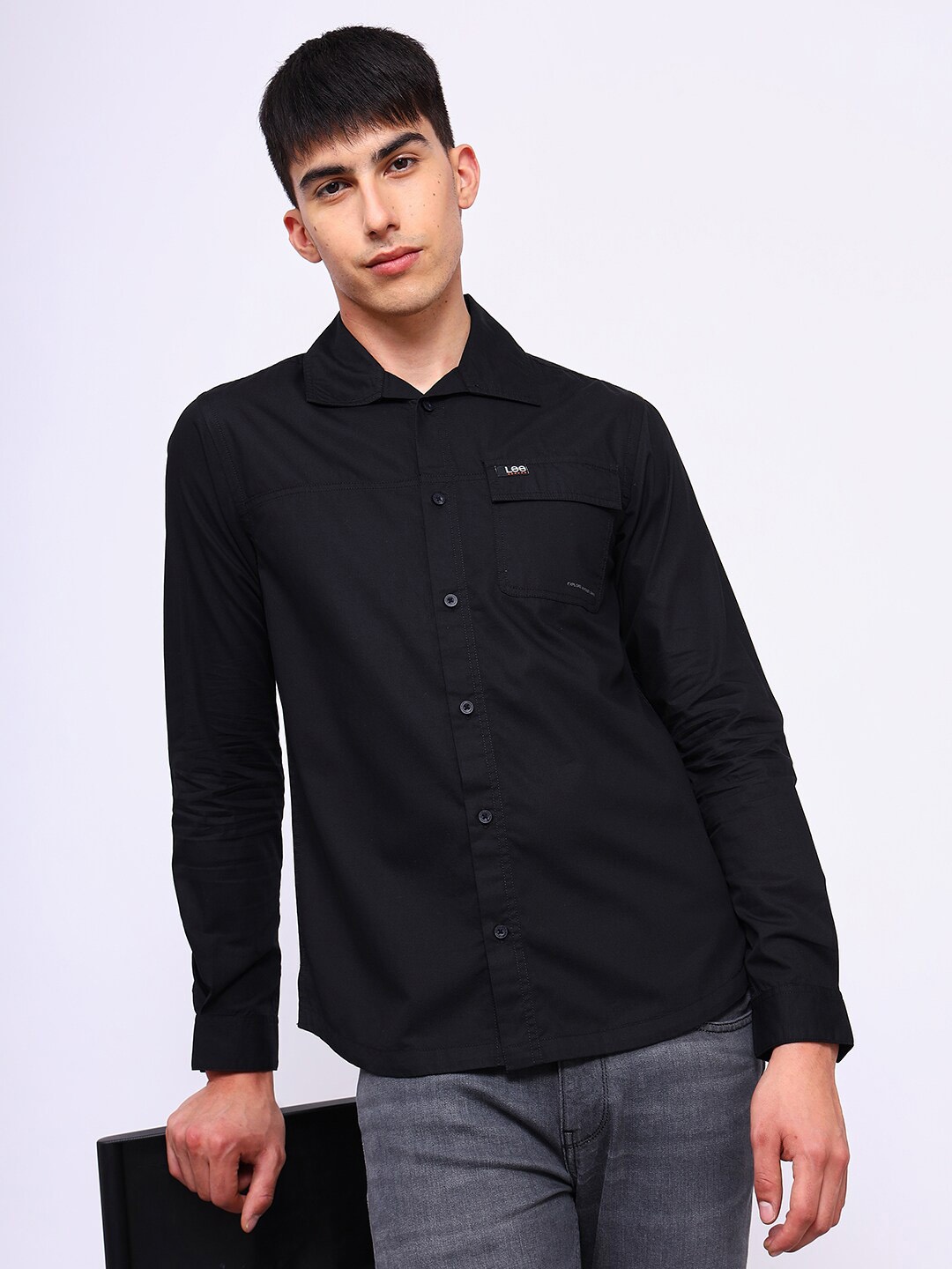 

Lee Spread Collar Long Sleeves Cotton Casual Shirt, Black