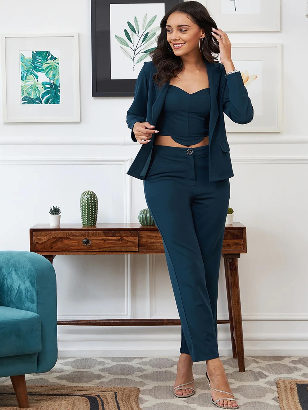 

Panzora V-Neck Crop Top & Jacket With Trouser, Teal