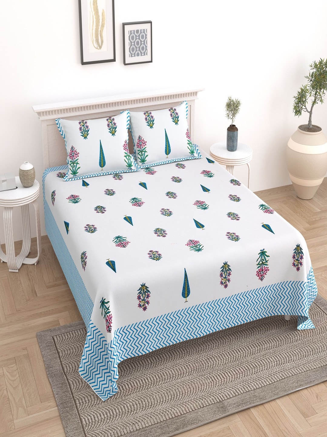 

UNIQCHOICE White & Blue Floral Pure Cotton 180 TC King Bedsheet with 2 Pillow Covers
