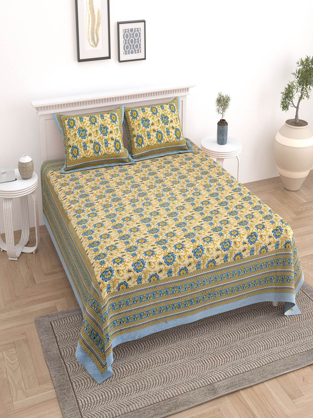 

UNIQCHOICE Grey & Blue Floral Pure Cotton 180 TC King Bedsheet with 2 Pillow Covers