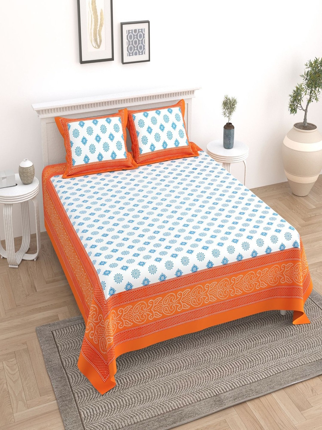 

UNIQCHOICE White & Orange Pure Cotton 180 TC King Bedsheet with 2 Pillow Covers