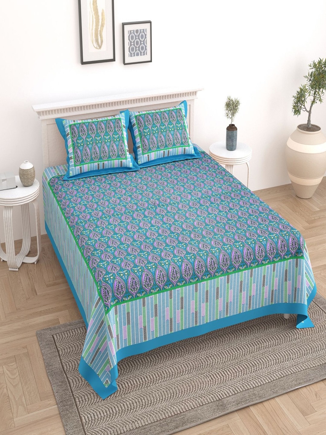 

UNIQCHOICE Turquoise Blue Floral Pure Cotton 180 TC King Bedsheet With 2 Pillow Covers
