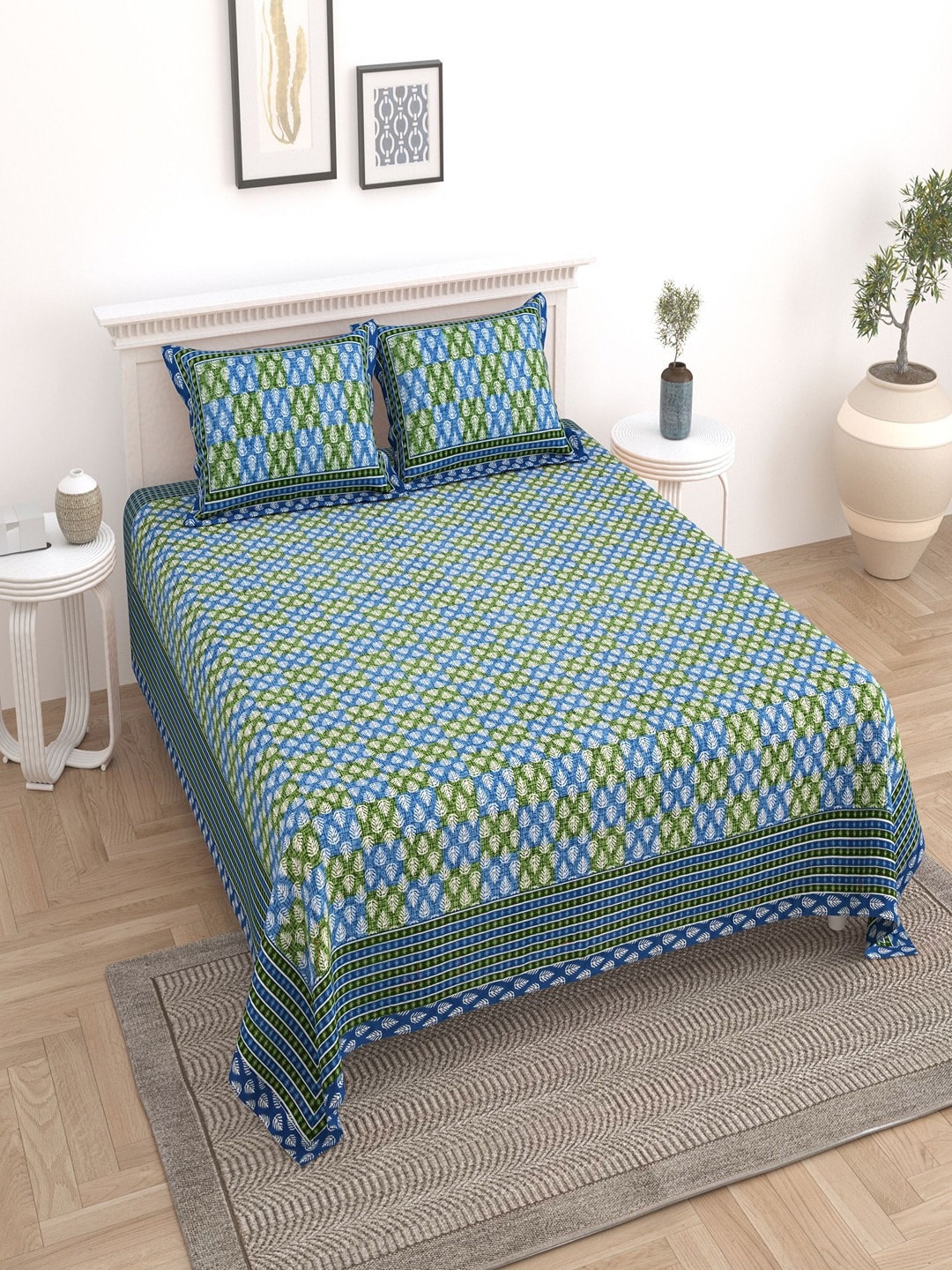 

UNIQCHOICE Blue & Green Ethnic Motif Pure Cotton 180 TC King Bedsheet with 2 Pillow Covers