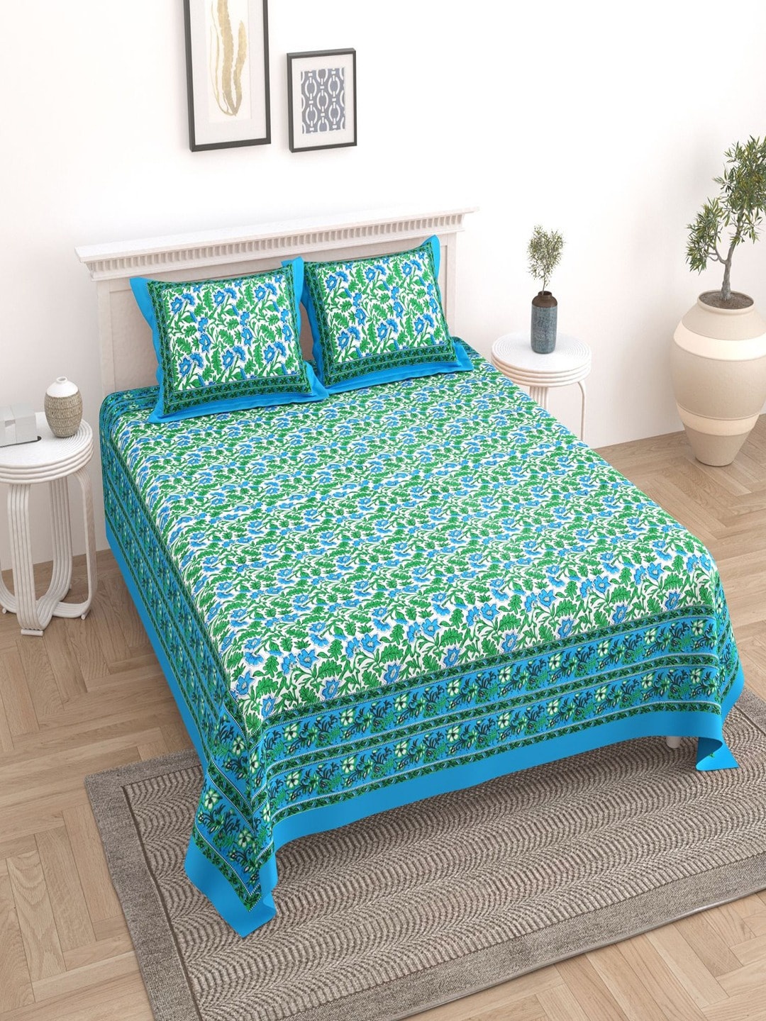 

UNIQCHOICE Turquoise Blue & Green Pure Cotton 180 TC King Bedsheet with 2 Pillow Covers