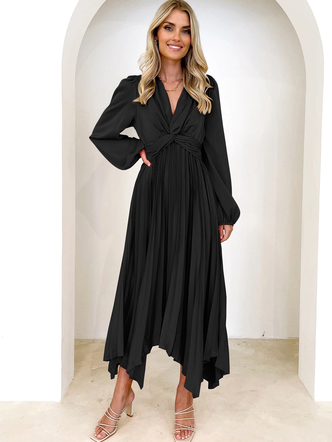 

StyleCast Black V-Neck Puff Sleeves Accordion Pleated Fit & Flare Dress