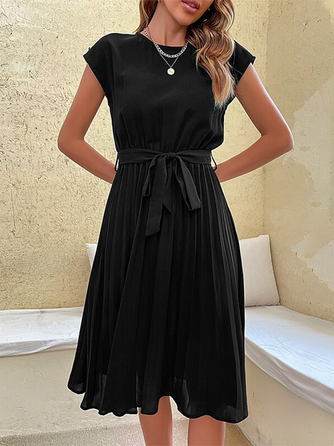 

StyleCast Black Extended Sleeves A-Line Dress