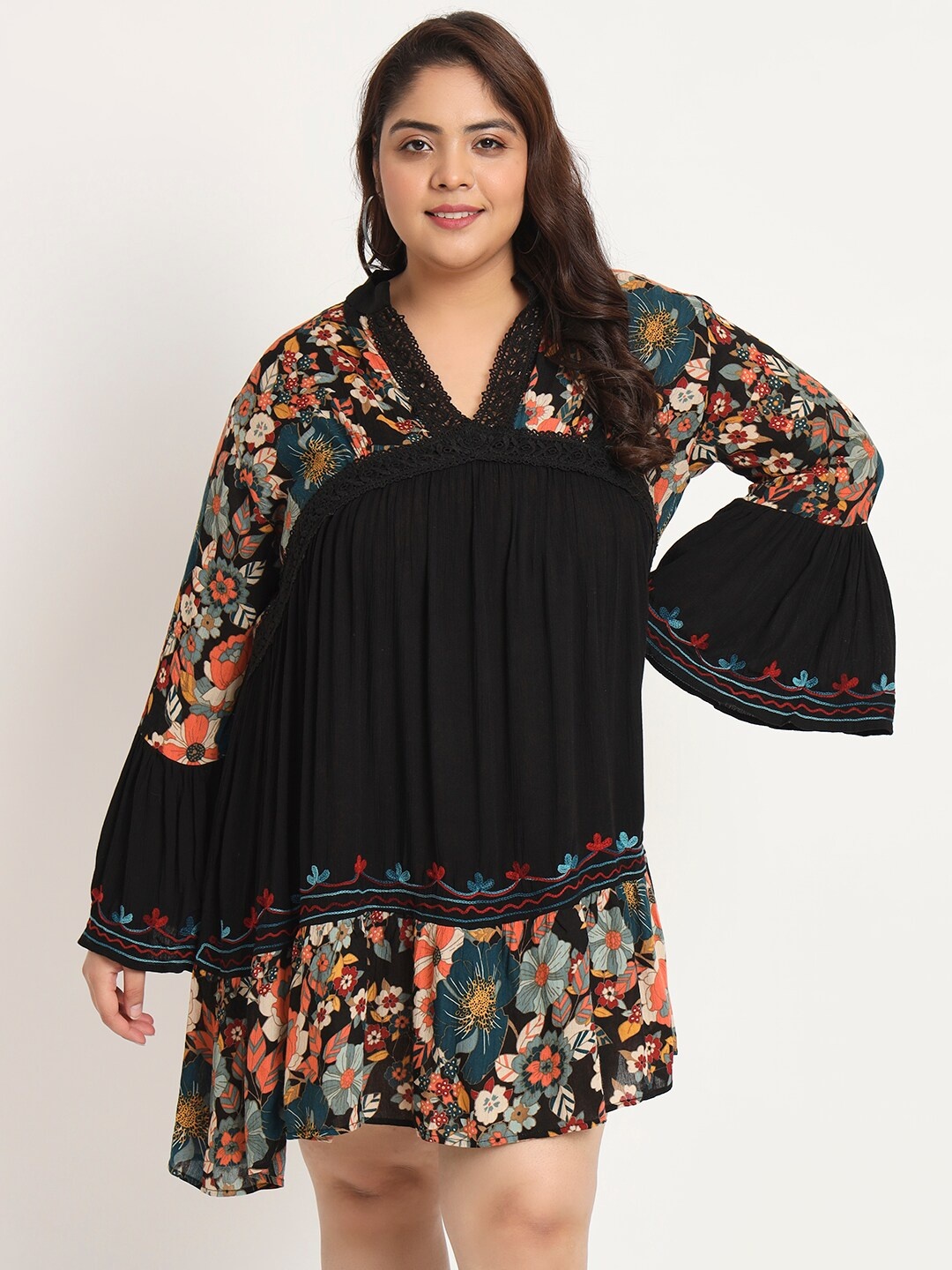 

VELDRESS Plus Size Floral Printed Bell Sleeves Lace Detail A-Line Dress, Black
