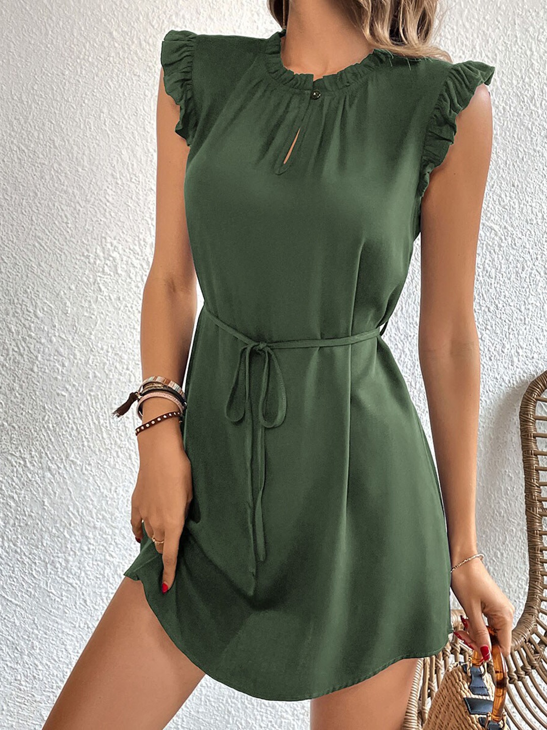

StyleCast Green Round Neck Sleeveless Ruffles A-Line Dress
