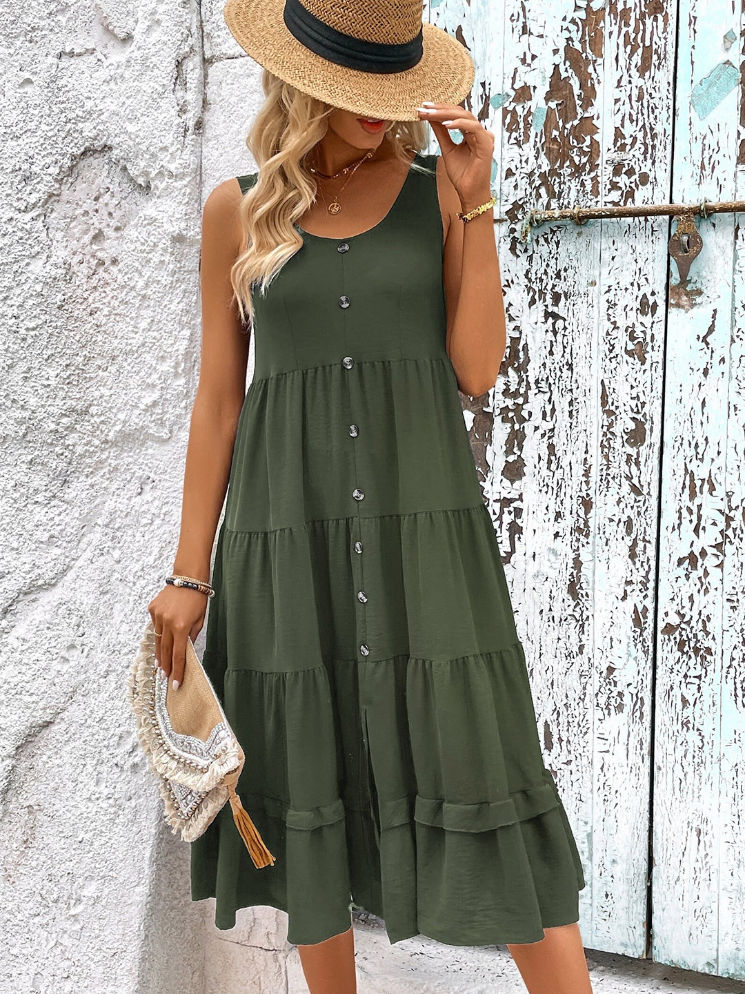 

StyleCast Green Gathered Detailed Tiered Fit & Flare Midi Dress